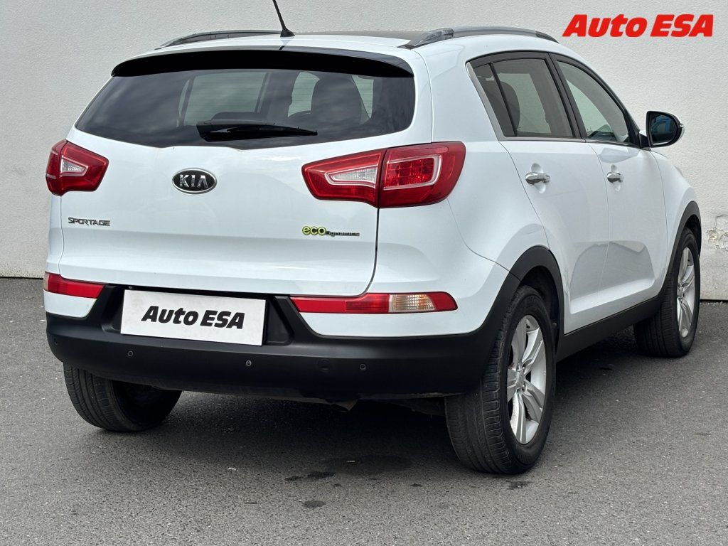 Kia Sportage, 1.7 CRDi,Premium,panor - fotka 4