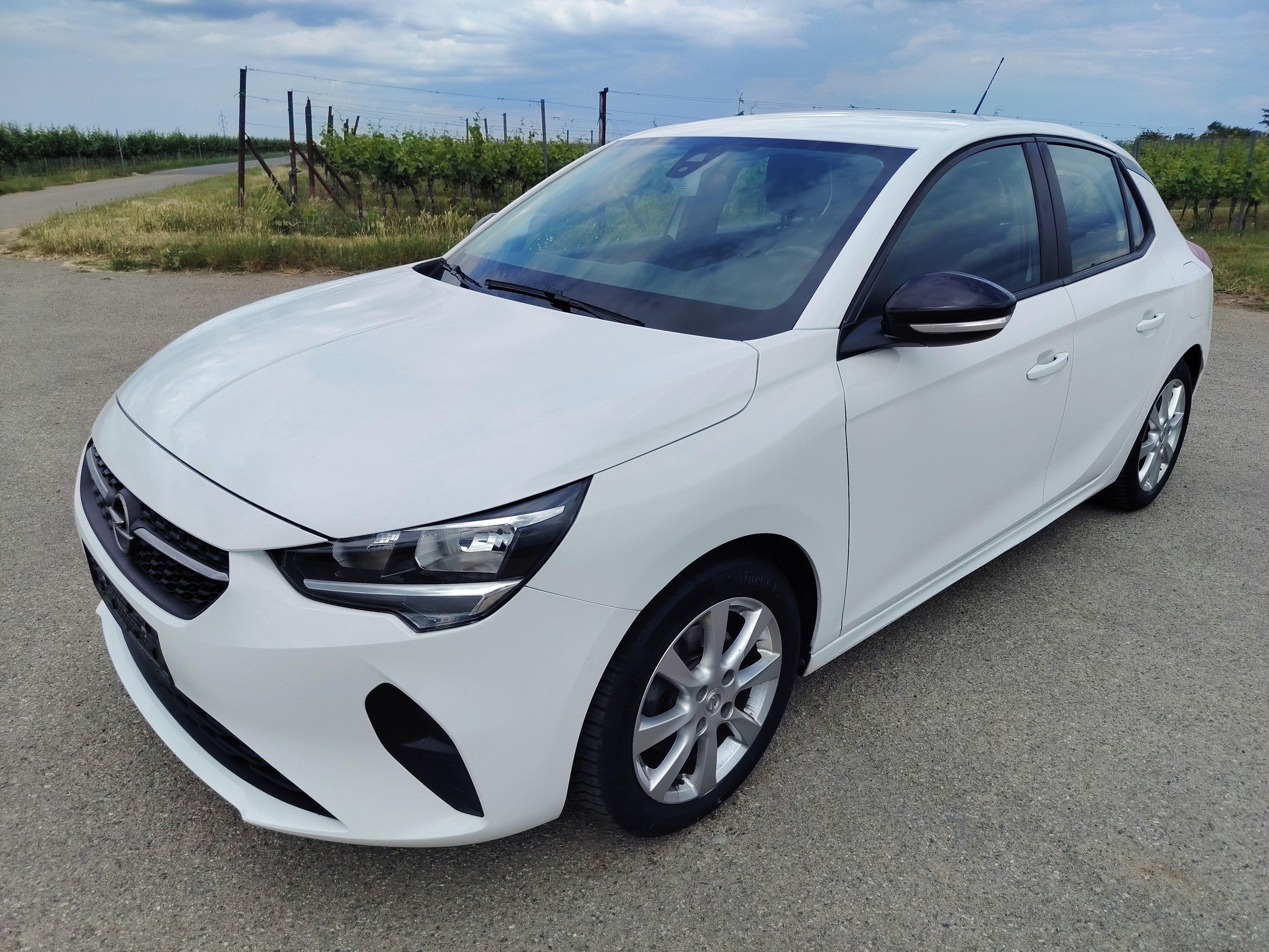 Opel Corsa, 1,2T Edition, 1.maj, tažné