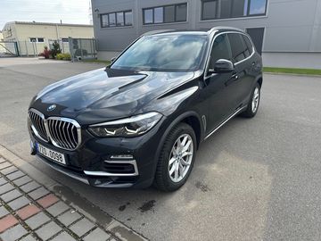 xDrive 30d, + zimní pneu