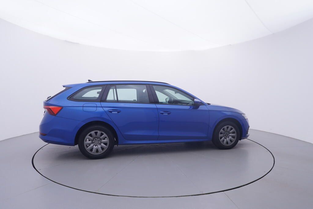Škoda Octavia, Ambition 2.0 TDI 85 kW - fotka 6