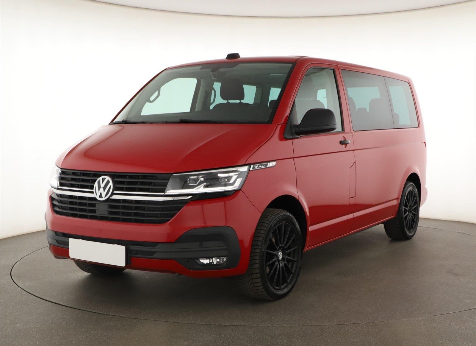 Volkswagen Multivan, 2.0 TDI, 7 míst, KR, Nové v ČR - fotka 2