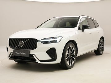 T6 AWD RECHARGE DARK PLUS CZ