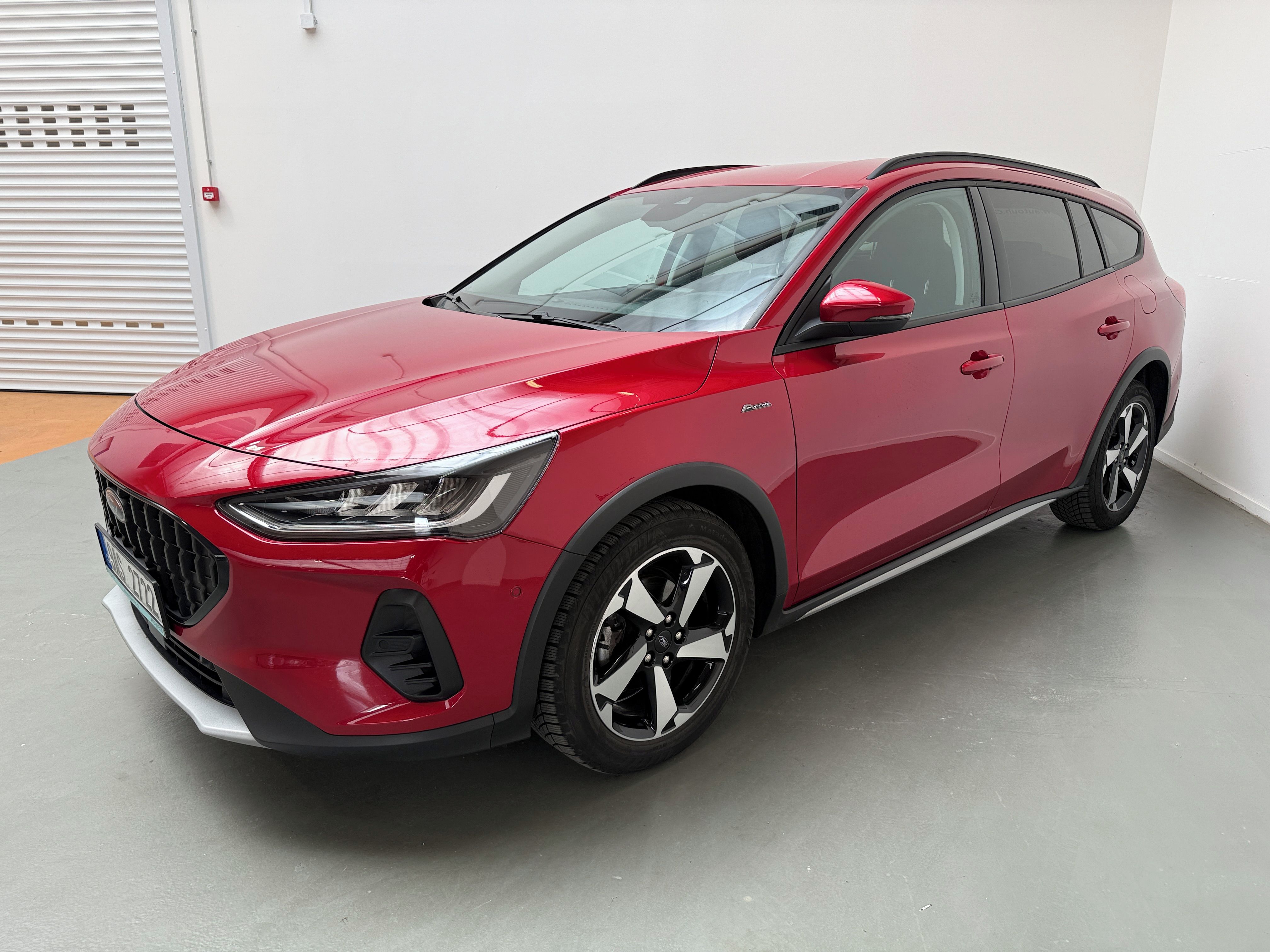 Ford Focus, 1.0 EcoBoost mHEV Active X kom - fotka 2