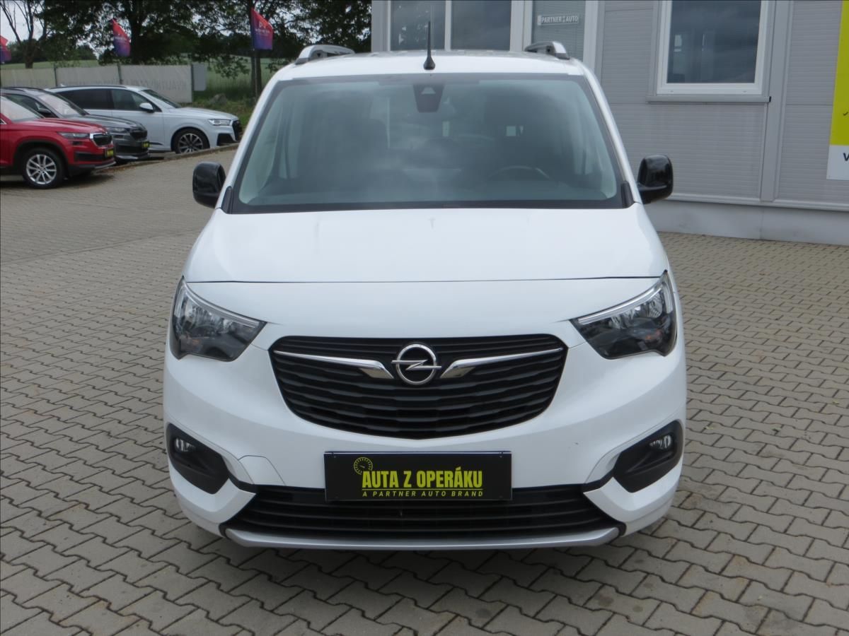 Opel Combo, 1,5 CDTI 96kW Life Edition Plu - fotka 2