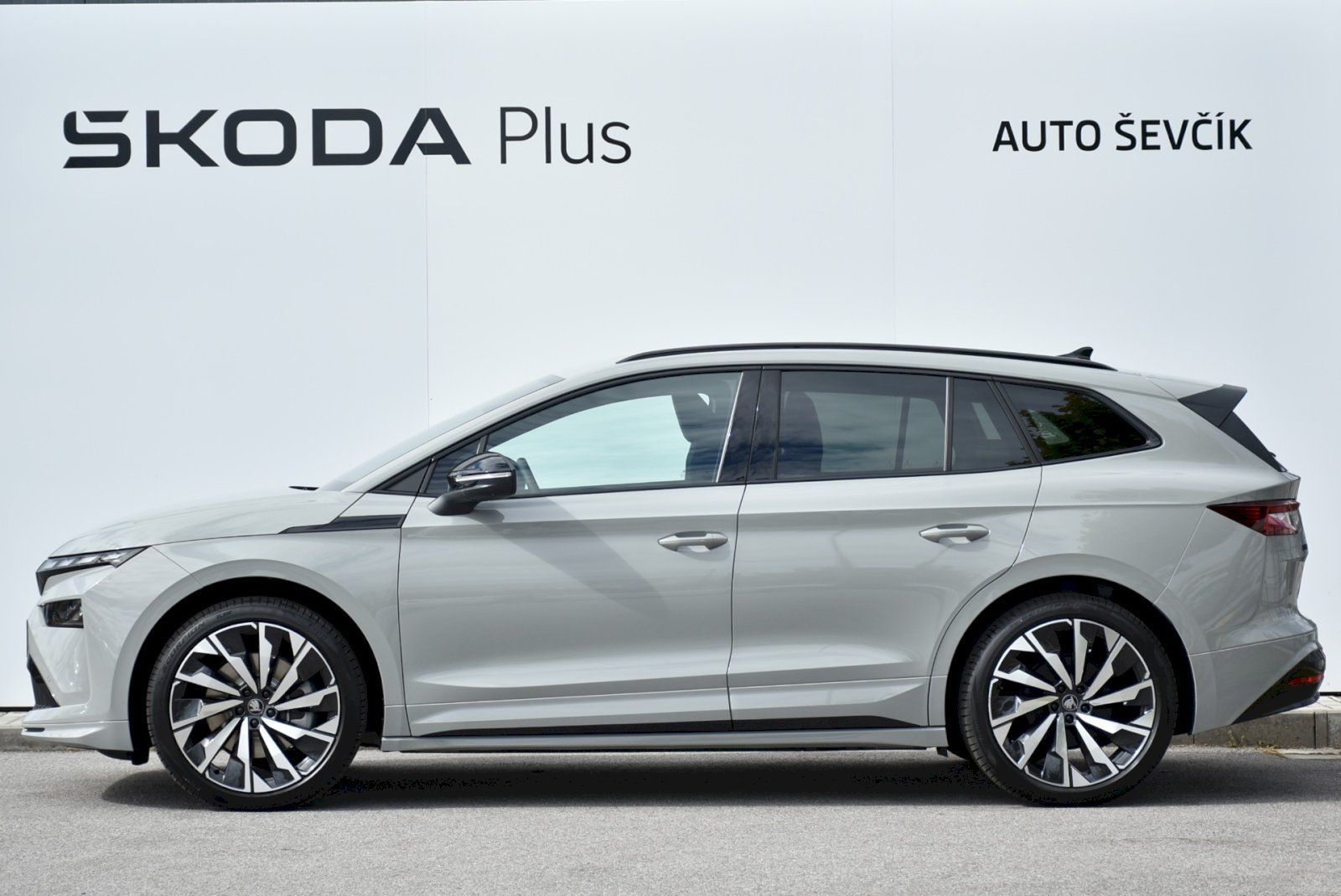 Škoda Enyaq iV, Sportline 85 - fotka 3