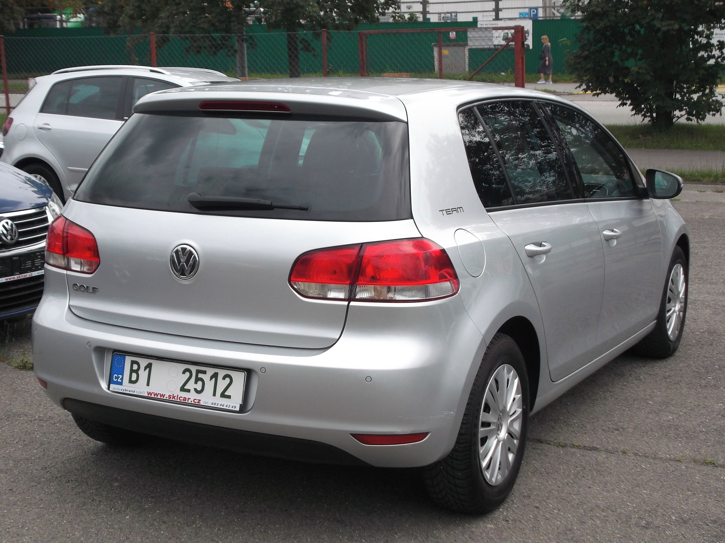 Volkswagen Golf, 1,4 16V TEAM,PDC,výhř.tempomat - fotka 3