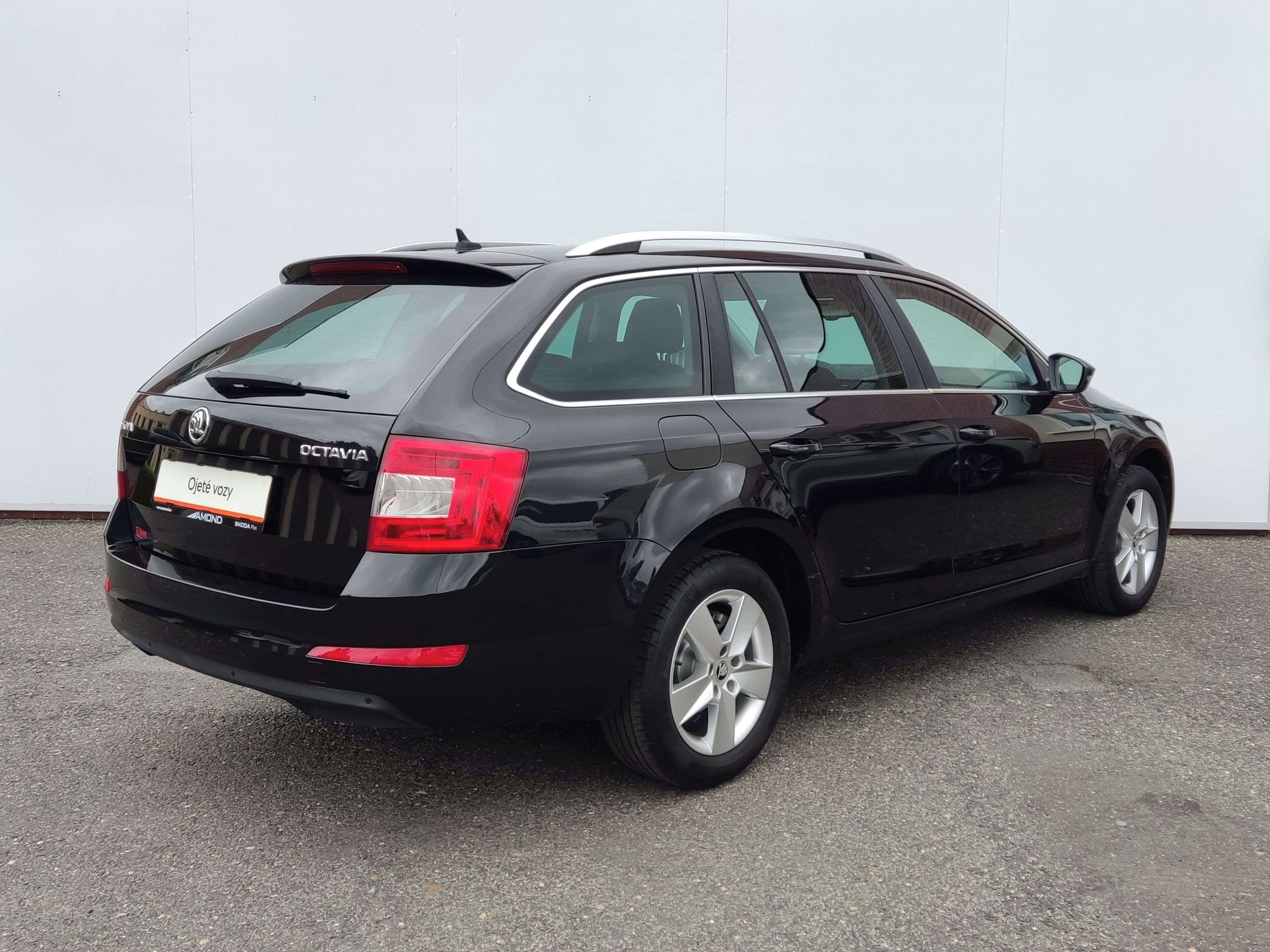Škoda Octavia, Combi 1.4 TSI 110 kW Ambition - fotka 2