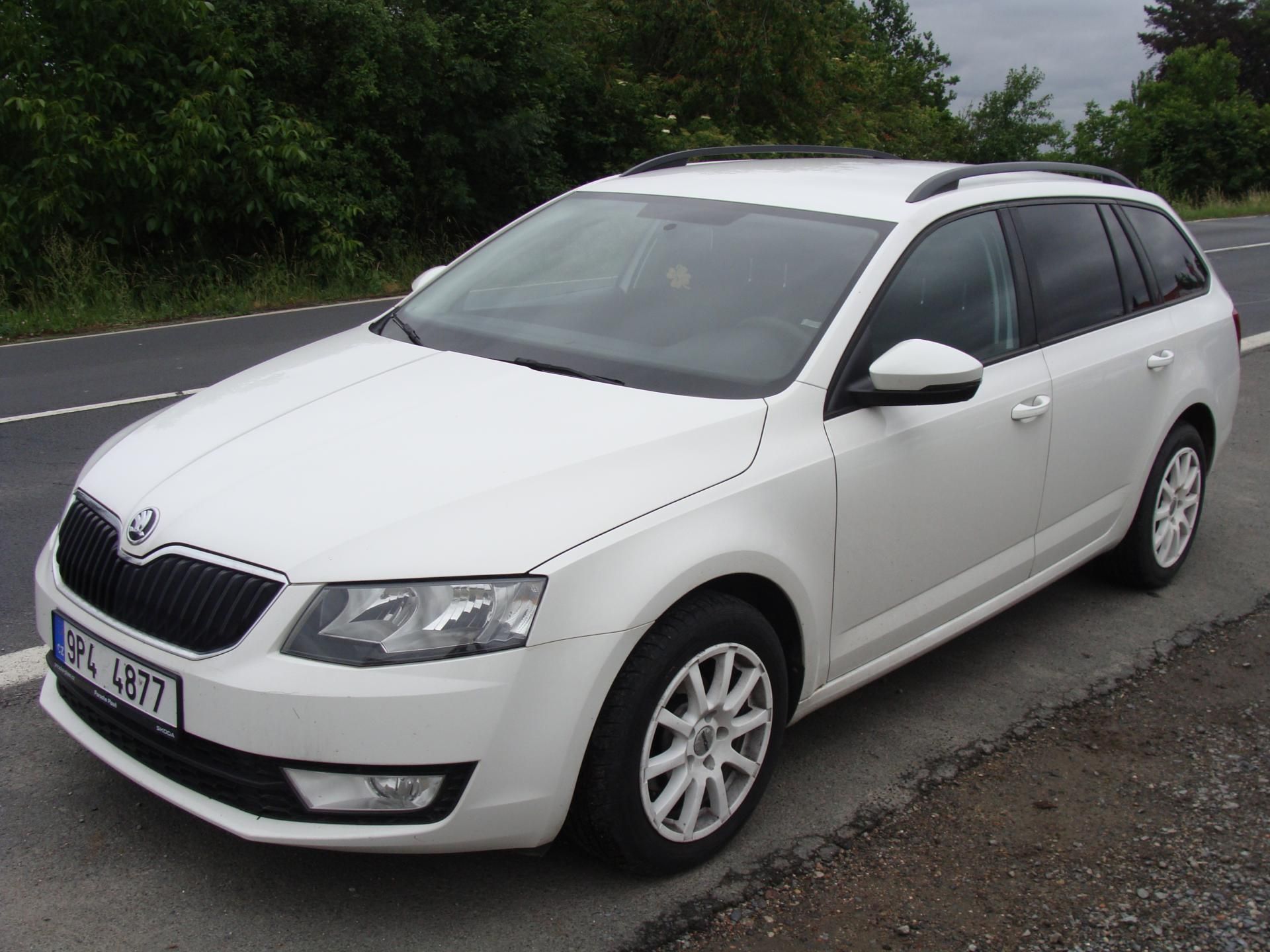 Škoda Octavia, 1.6 TDi, 66 kW, klimatizace