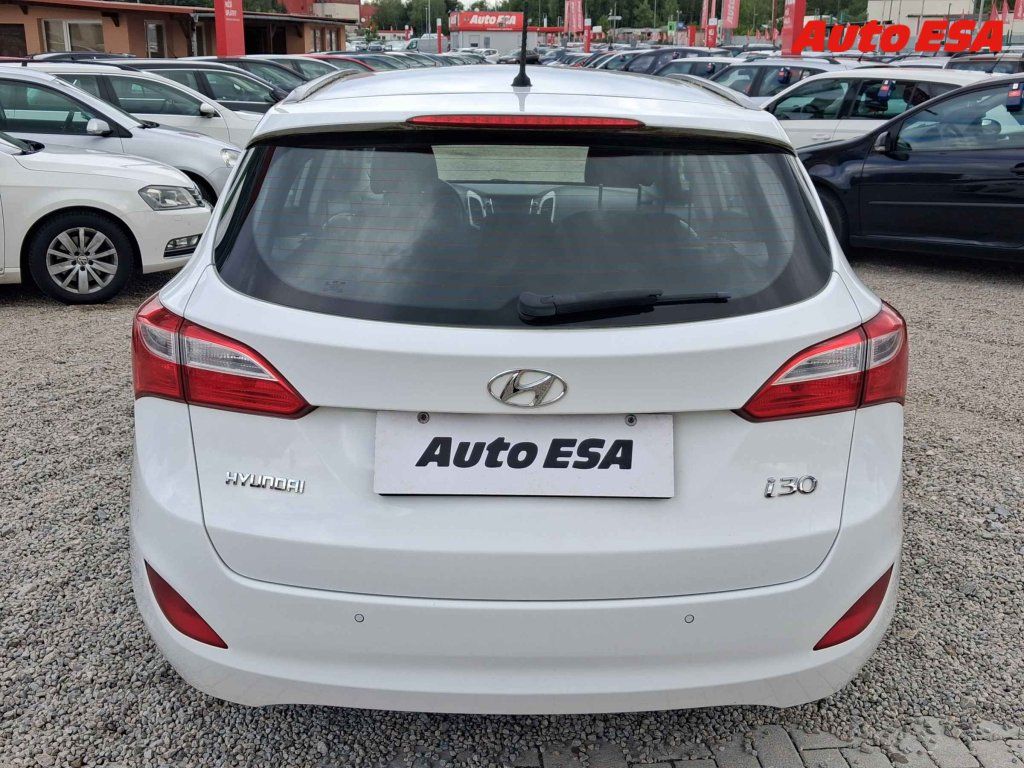 Hyundai i30, 1.6 - fotka 5