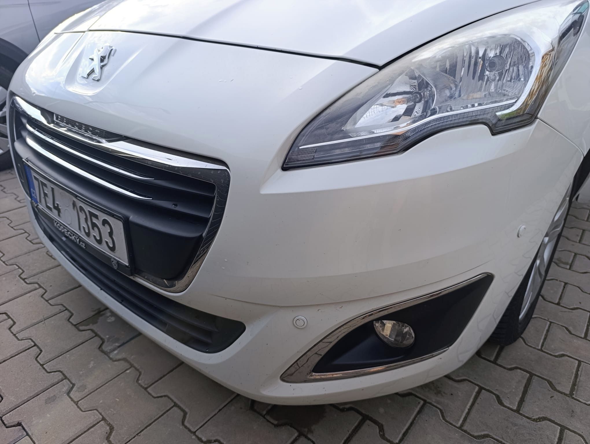 Peugeot 5008, 1.6 BHDI 120k M6 - fotka 6