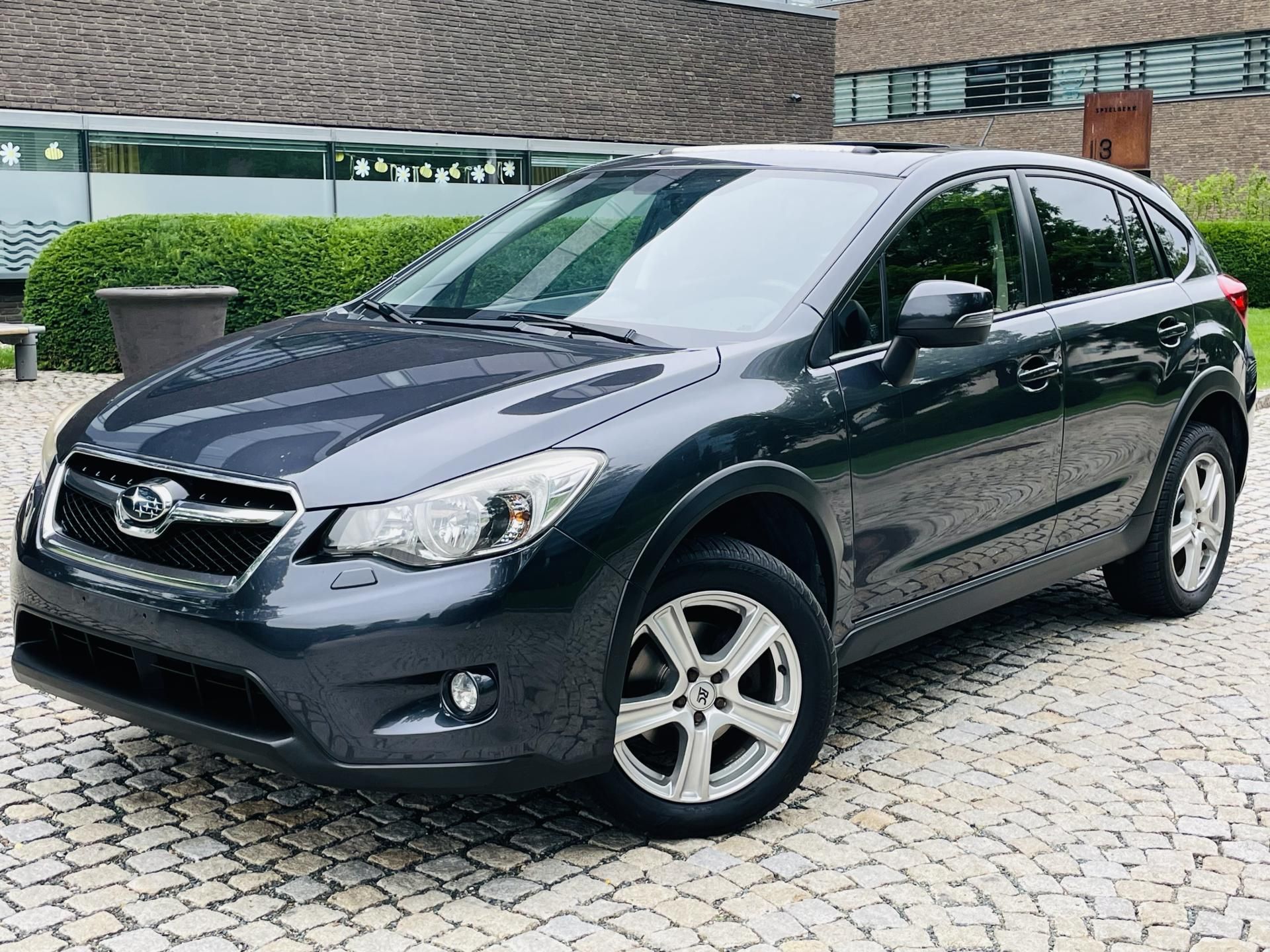 Subaru XV, 2.0D 4x4 KAM VÝHŘEV SERVISKA - fotka 2