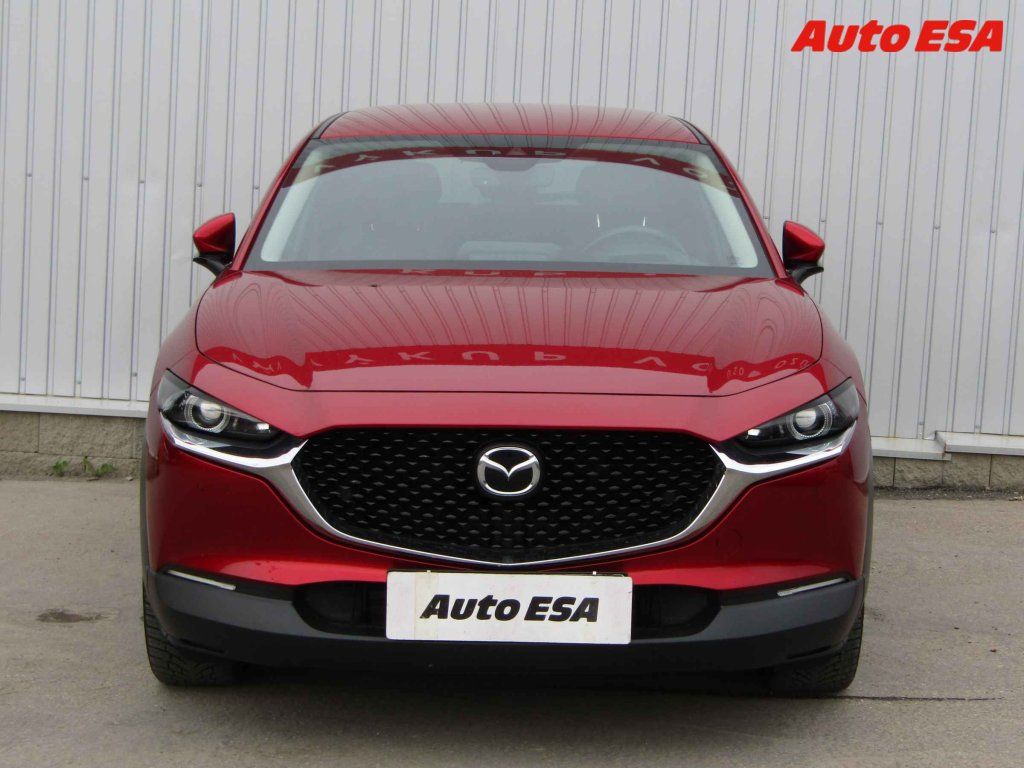 Mazda CX-30, 2.0 Skyactiv - fotka 2