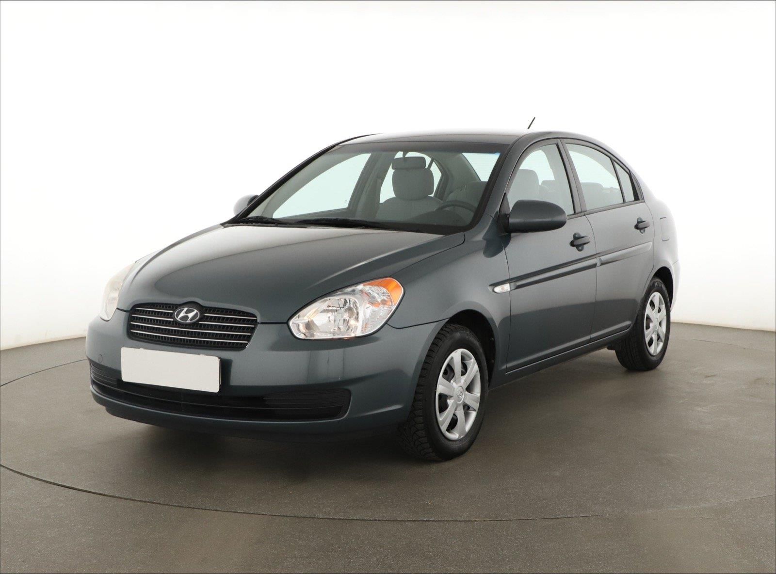 Hyundai Accent, 1.4i, ČR,1.maj, po STK - fotka 2
