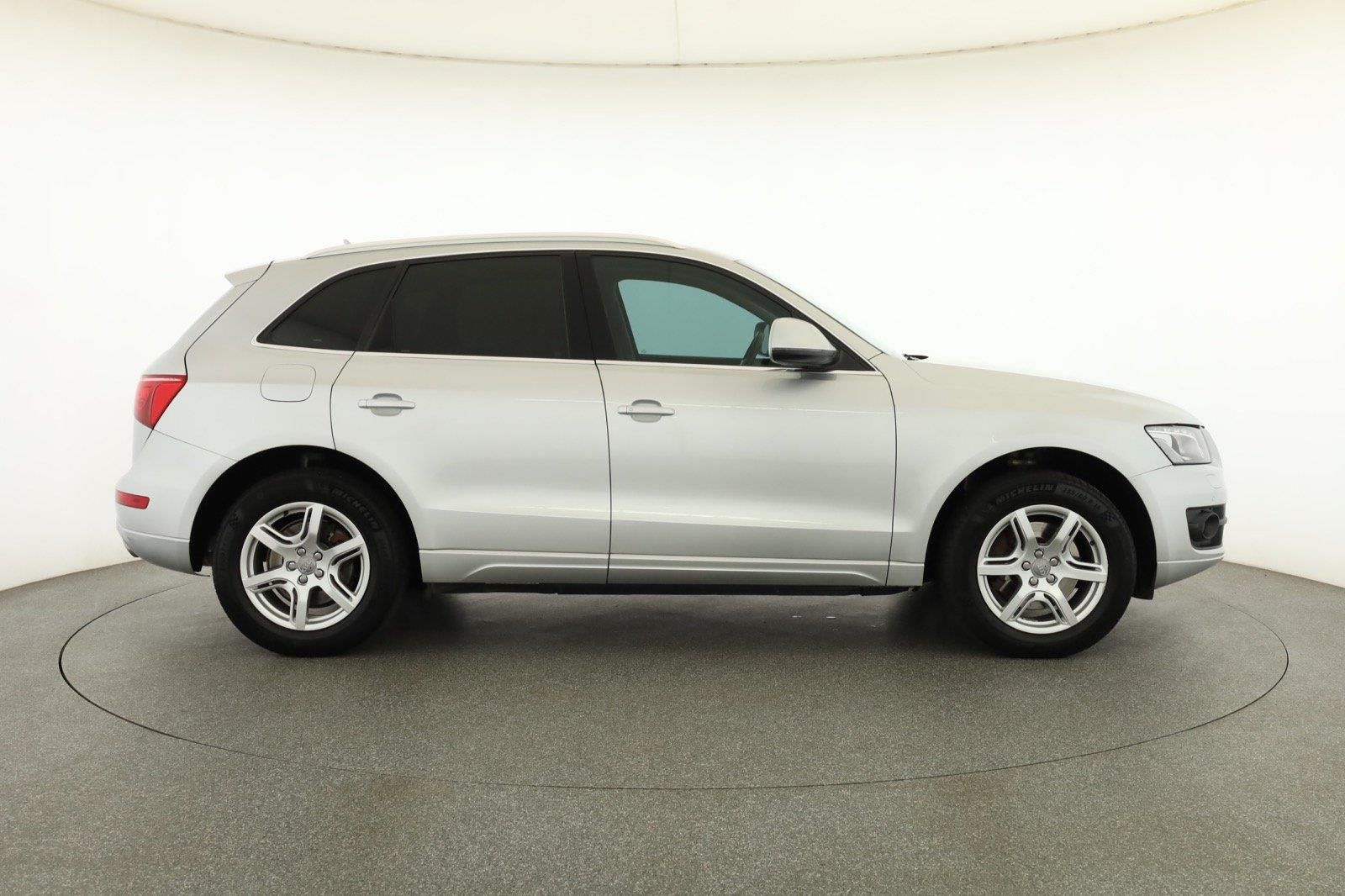 Audi Q5, 3.0 TDI, 4X4, Automat - fotka 6