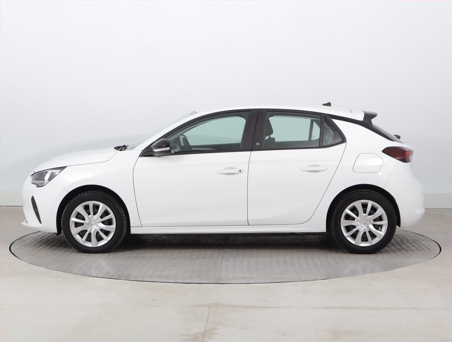 Opel Corsa, 50 kWh, SoH 92%, Edition - fotka 3