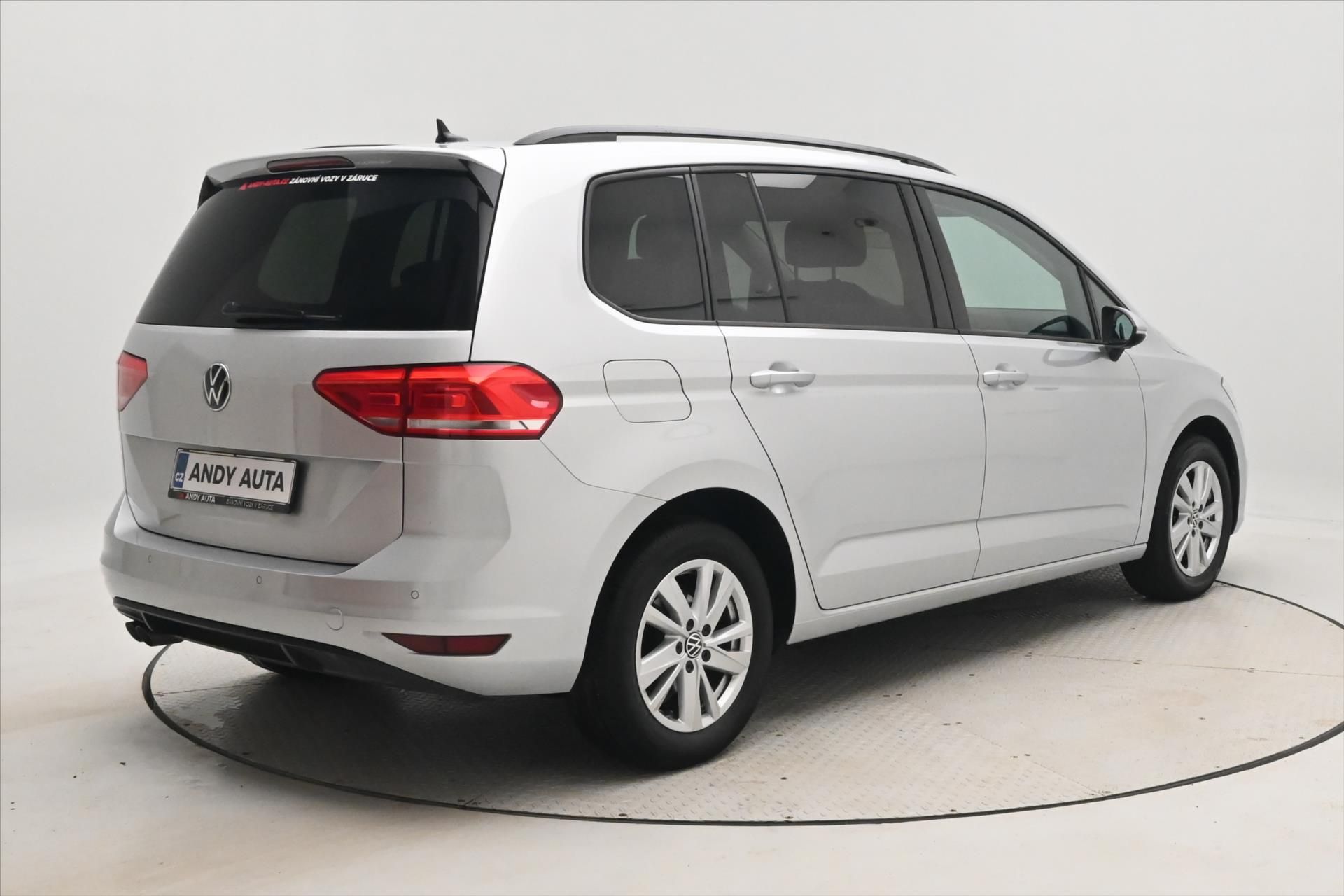 Volkswagen Touran, 2,0 TDI 110kW DSG Záruka až 5 - fotka 5