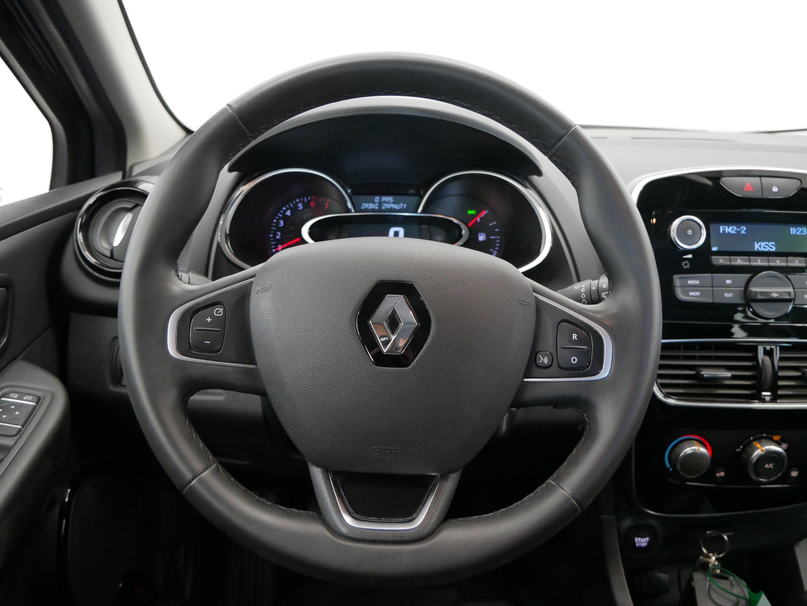 Renault Clio, 0.9i 56 kW - fotka 6