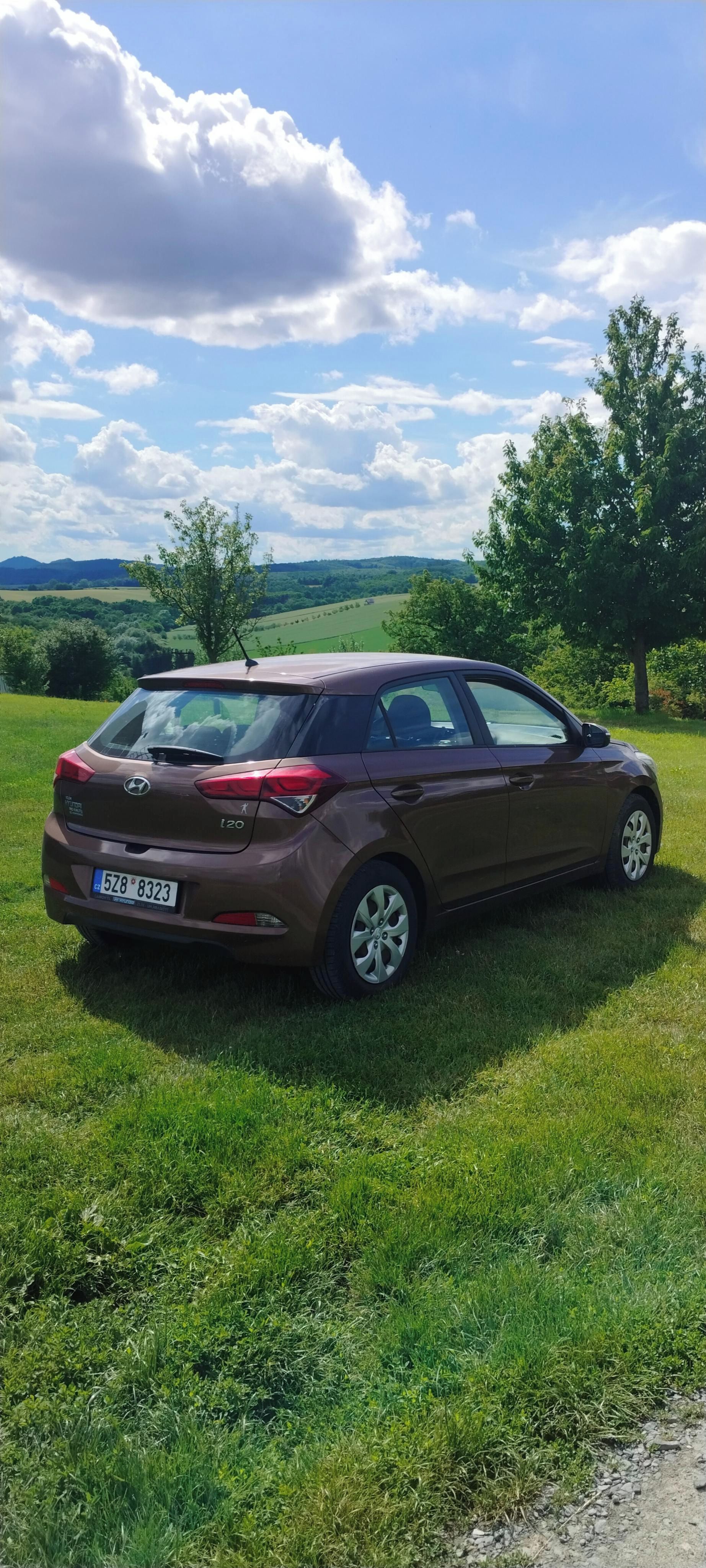 Hyundai i20, 1.majitel, bezvadný stav - fotka 4