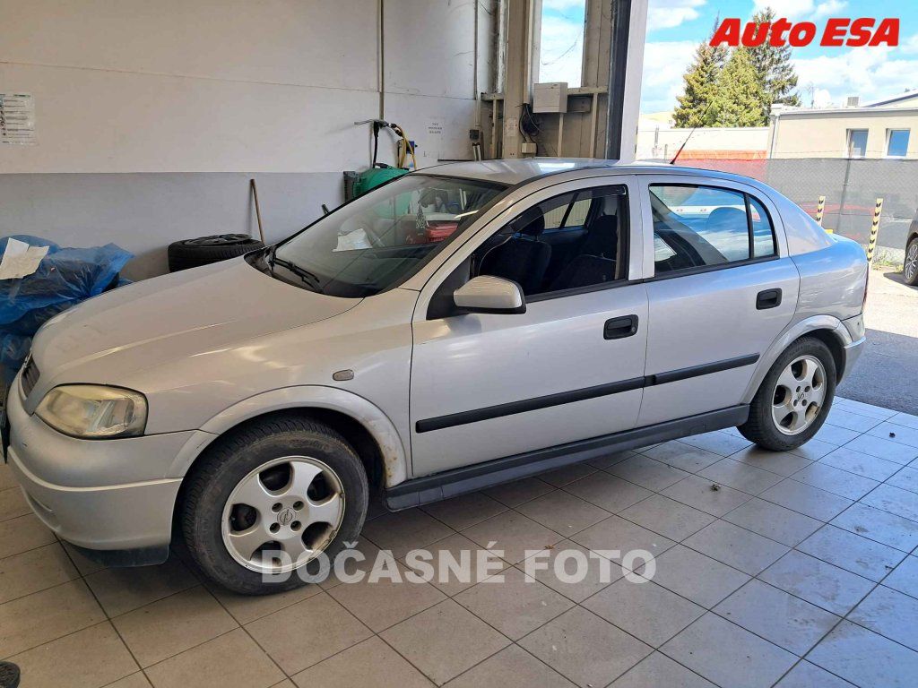 Opel Astra, 1.6i
