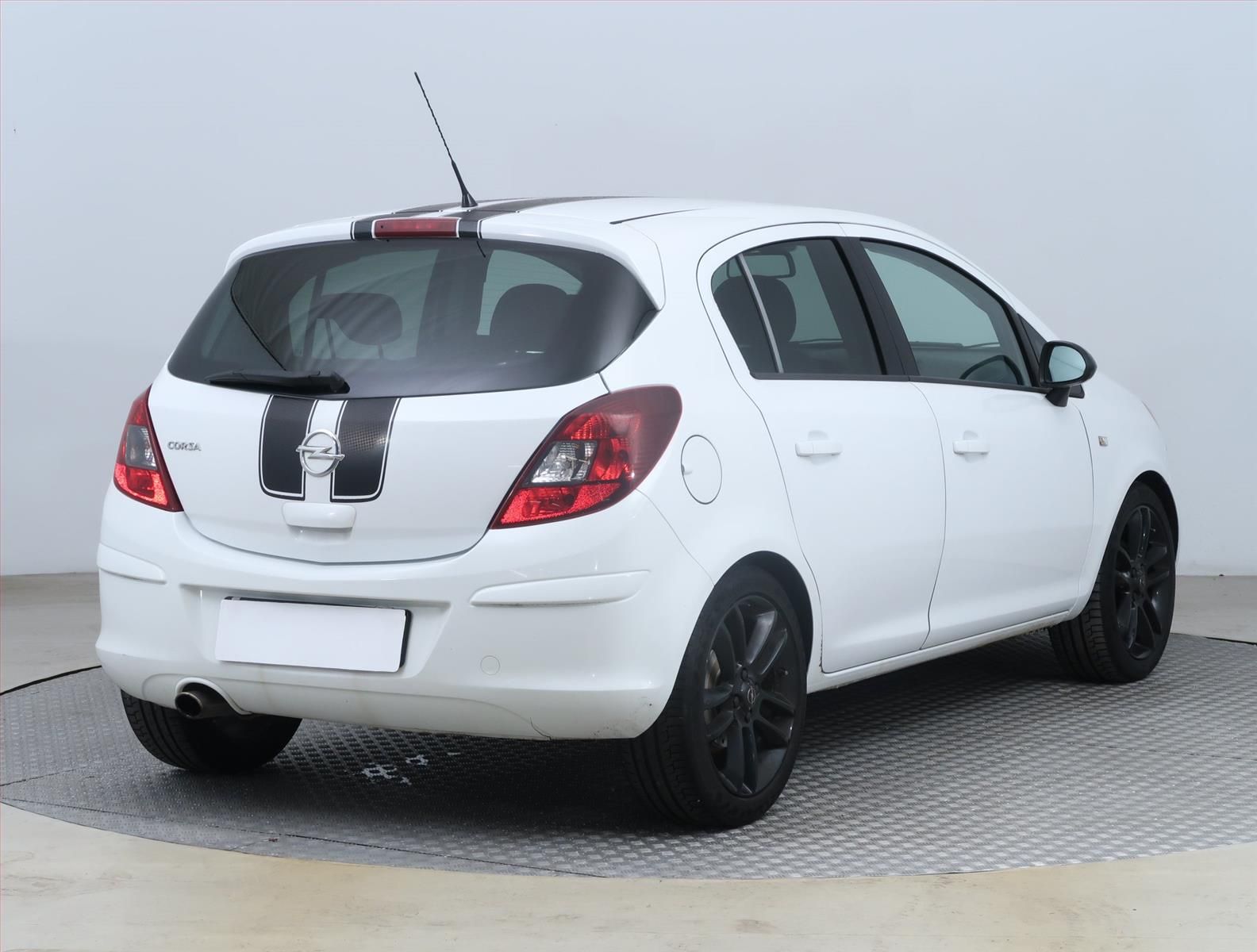 Opel Corsa, 1.2, Serv.kniha, Klima - fotka 5
