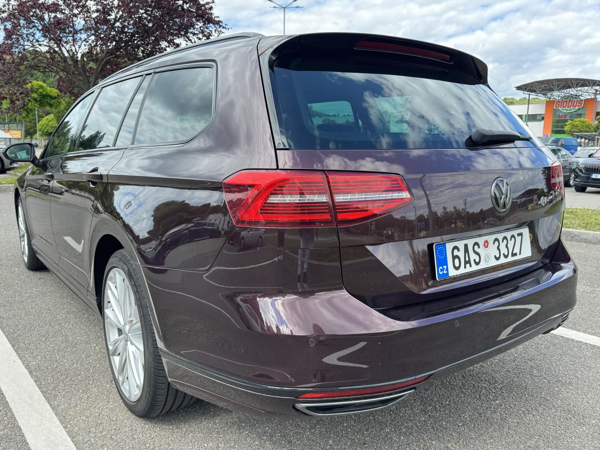 Volkswagen Passat, 2.0TDi R-Line 110kWDSG - fotka 3