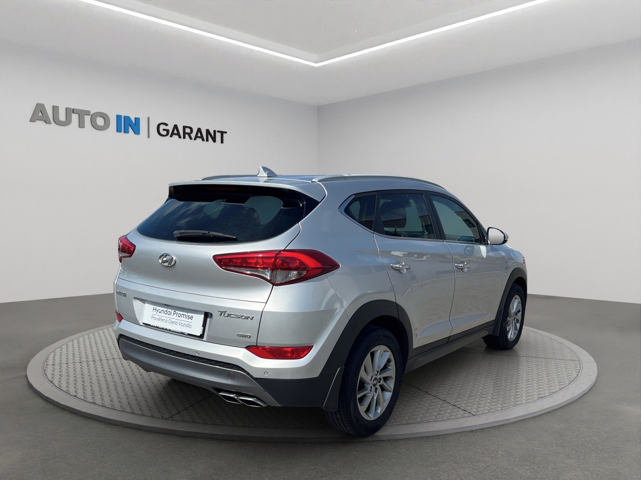 Hyundai Tucson, 2.0 100kw, 4x4, ČR, Serv.kniha - fotka 5
