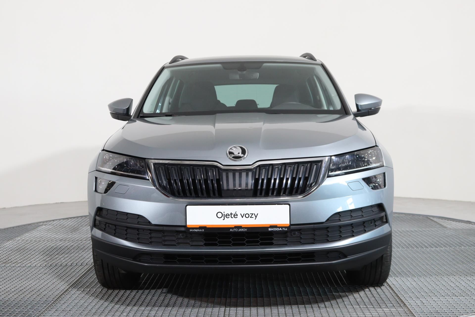 Škoda Karoq, AMBITION 1,0TSI 125 YEARS DRIV - fotka 4