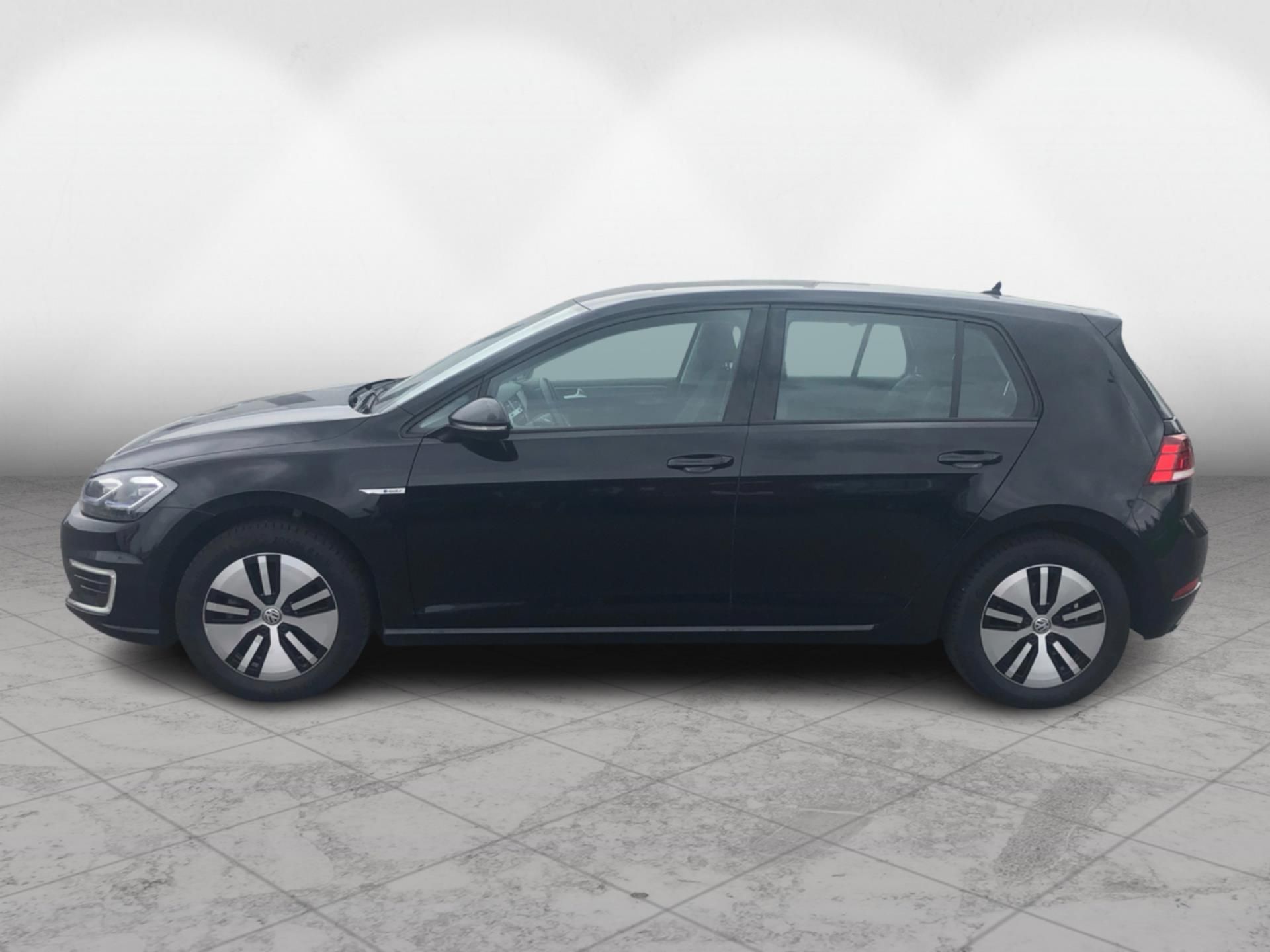 Volkswagen Golf, COMFO 100 E1F - fotka 3