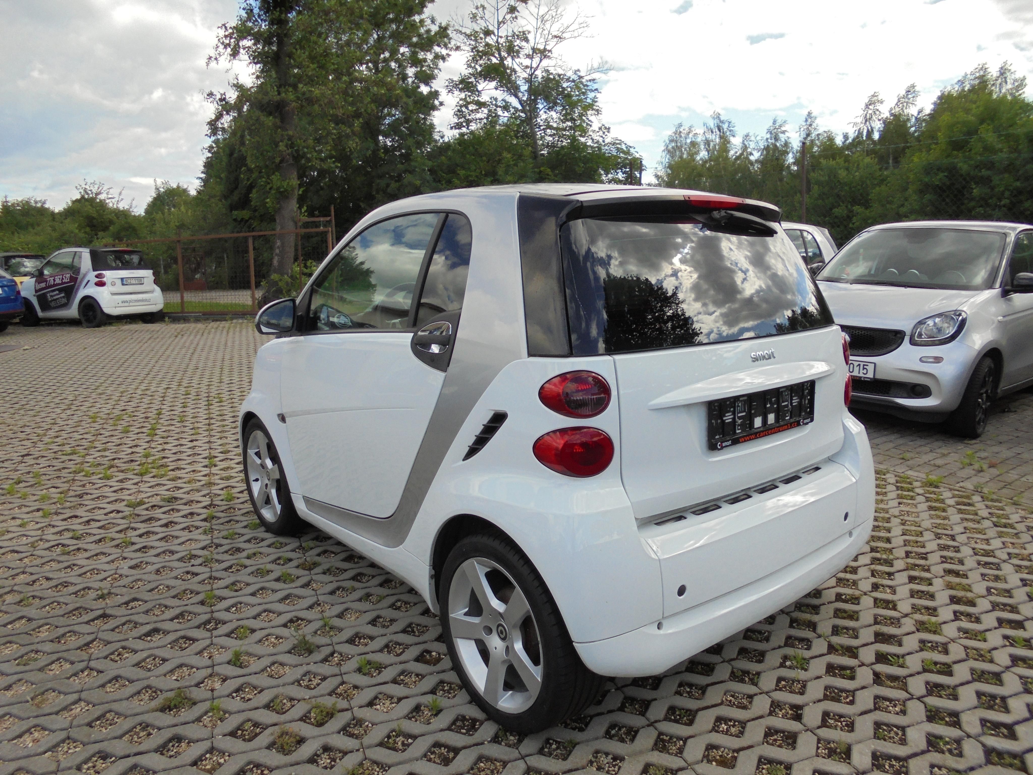 Smart Fortwo, 1,0i TURBO  klima automat - fotka 4