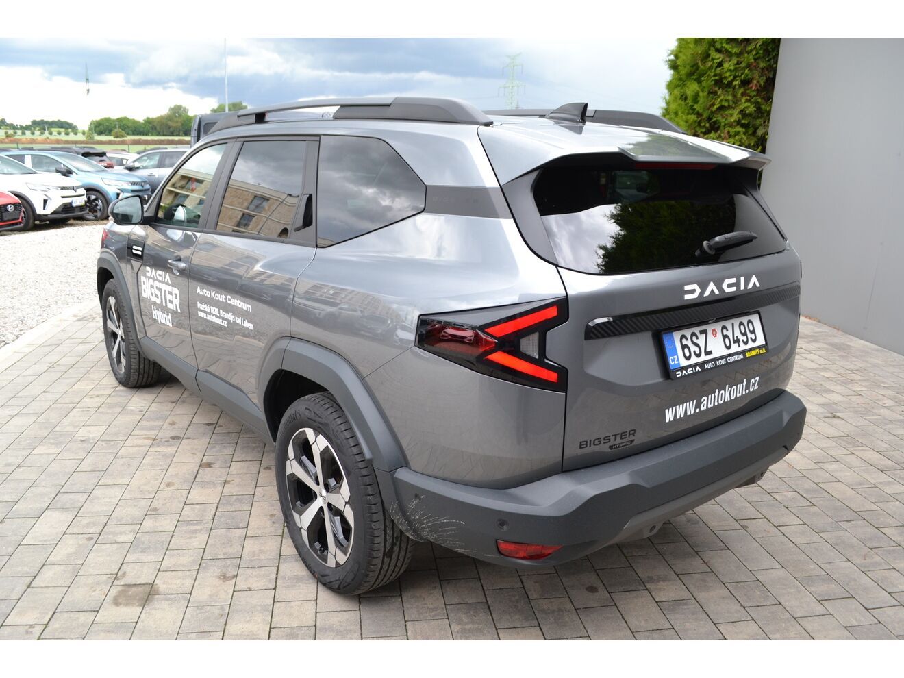 Dacia Bigster, JOURNEY HYBRID 155 - fotka 3