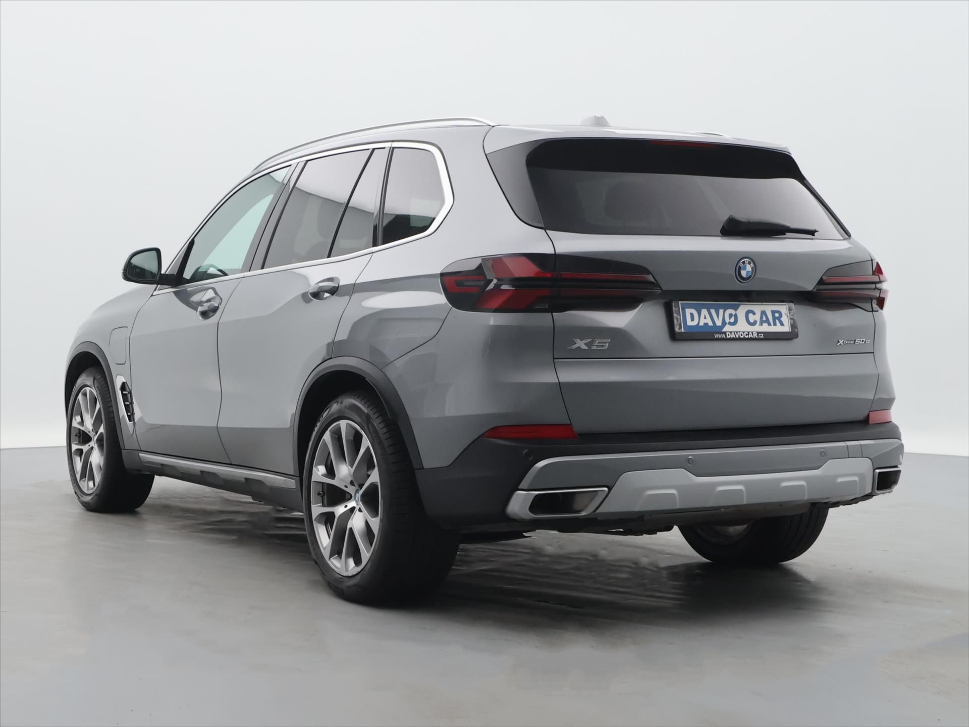 BMW X5, 3,0 50e xDrive 230kW CZ DPH - fotka 5