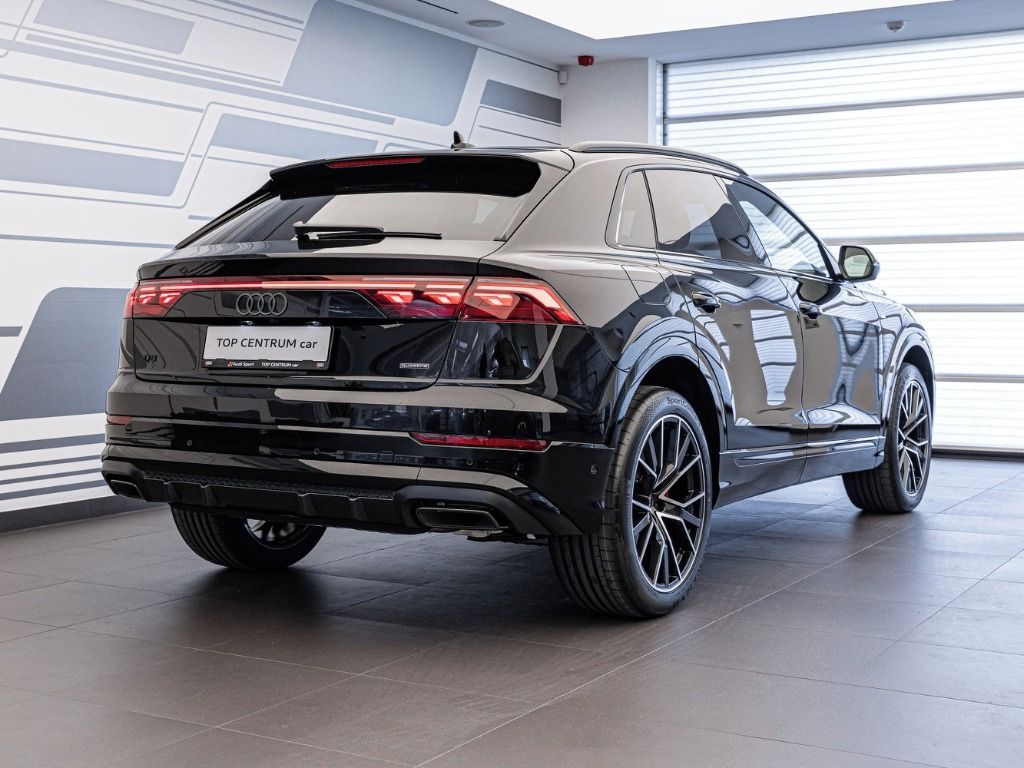 Audi Q8, SUV 50 TDI quattro - fotka 3