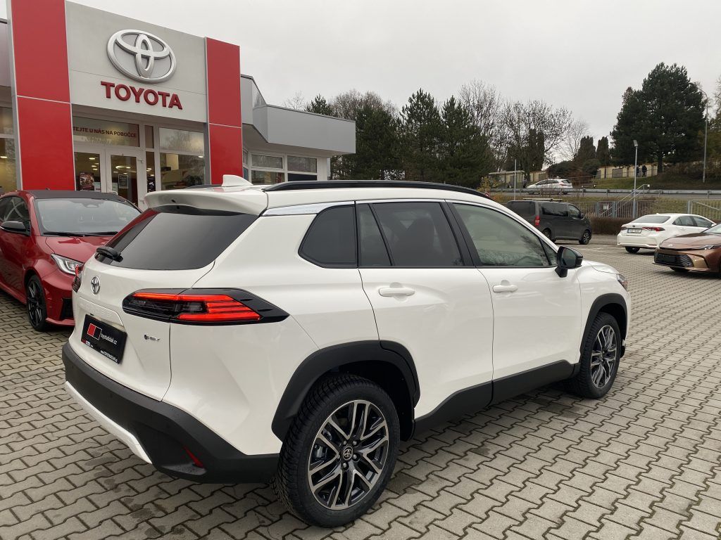 Toyota Corolla Cross, 1.8 Hybrid MC25 Style - fotka 4
