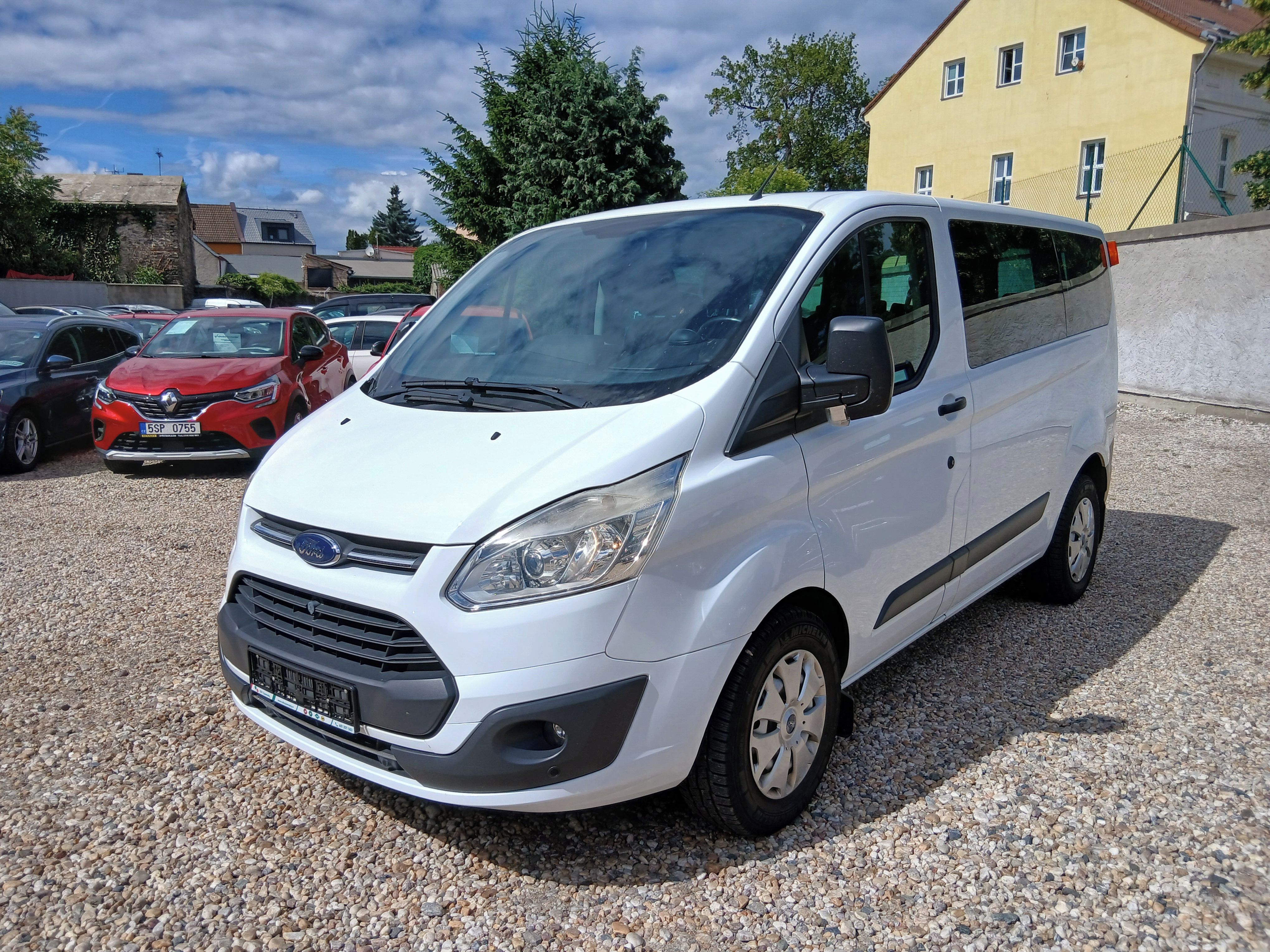 Ford Transit Custom, 2.0TDCi 96KW 9Míst S.kniha