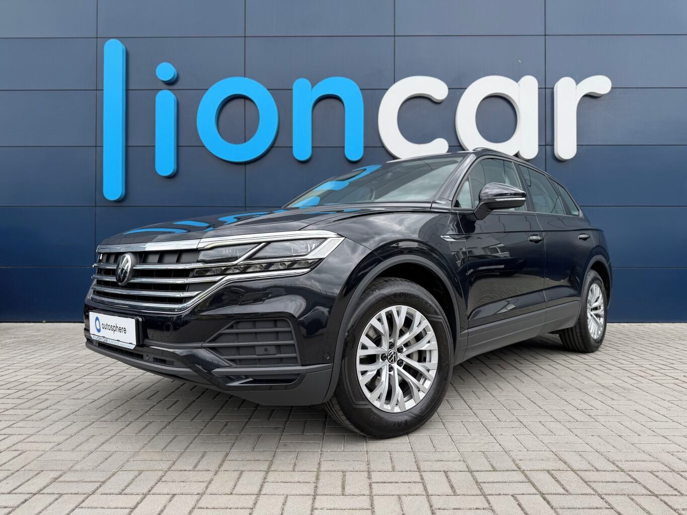 Volkswagen Touareg, 3.0 TDI 4MOT 8TT, Vzduch, Tažn - fotka 3