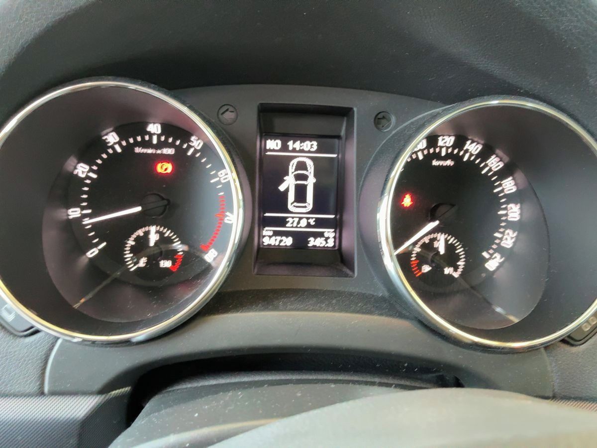 Škoda Yeti, 1.4TSI 92KW OUTDOOR BI-XENONY - fotka 4