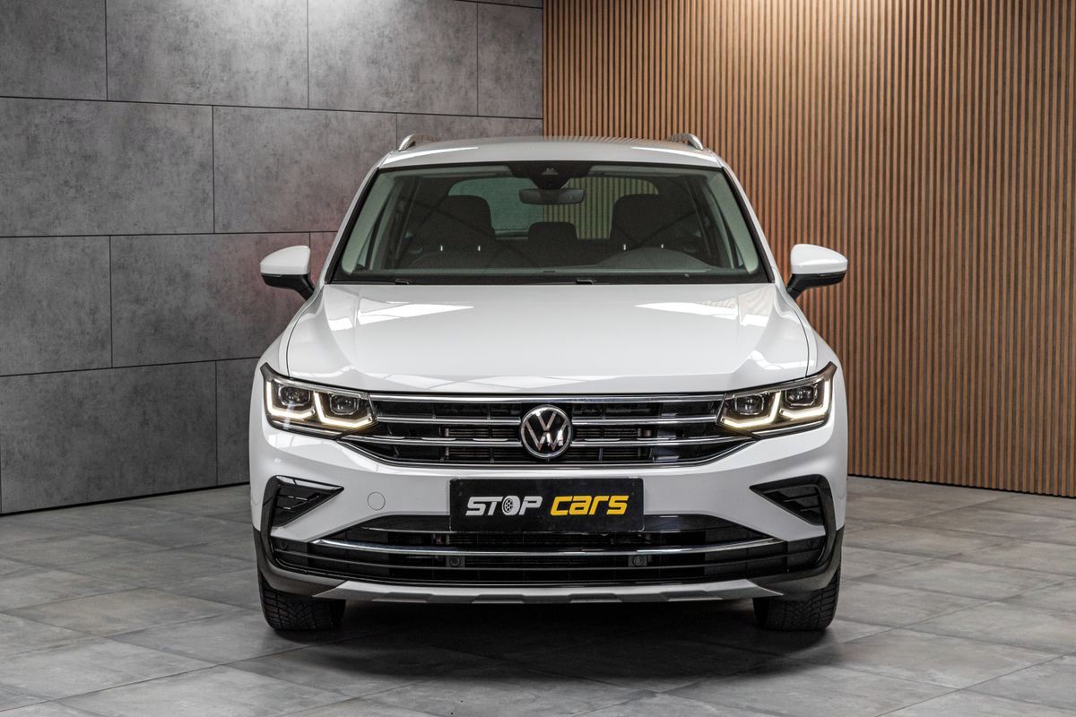 Volkswagen Tiguan, 1.5 TSI ELEGANCE*ACC*DPH*ČR 1M - fotka 2