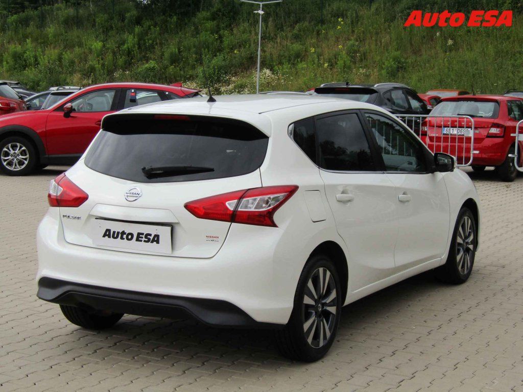Nissan Pulsar, 1.2 i - fotka 4