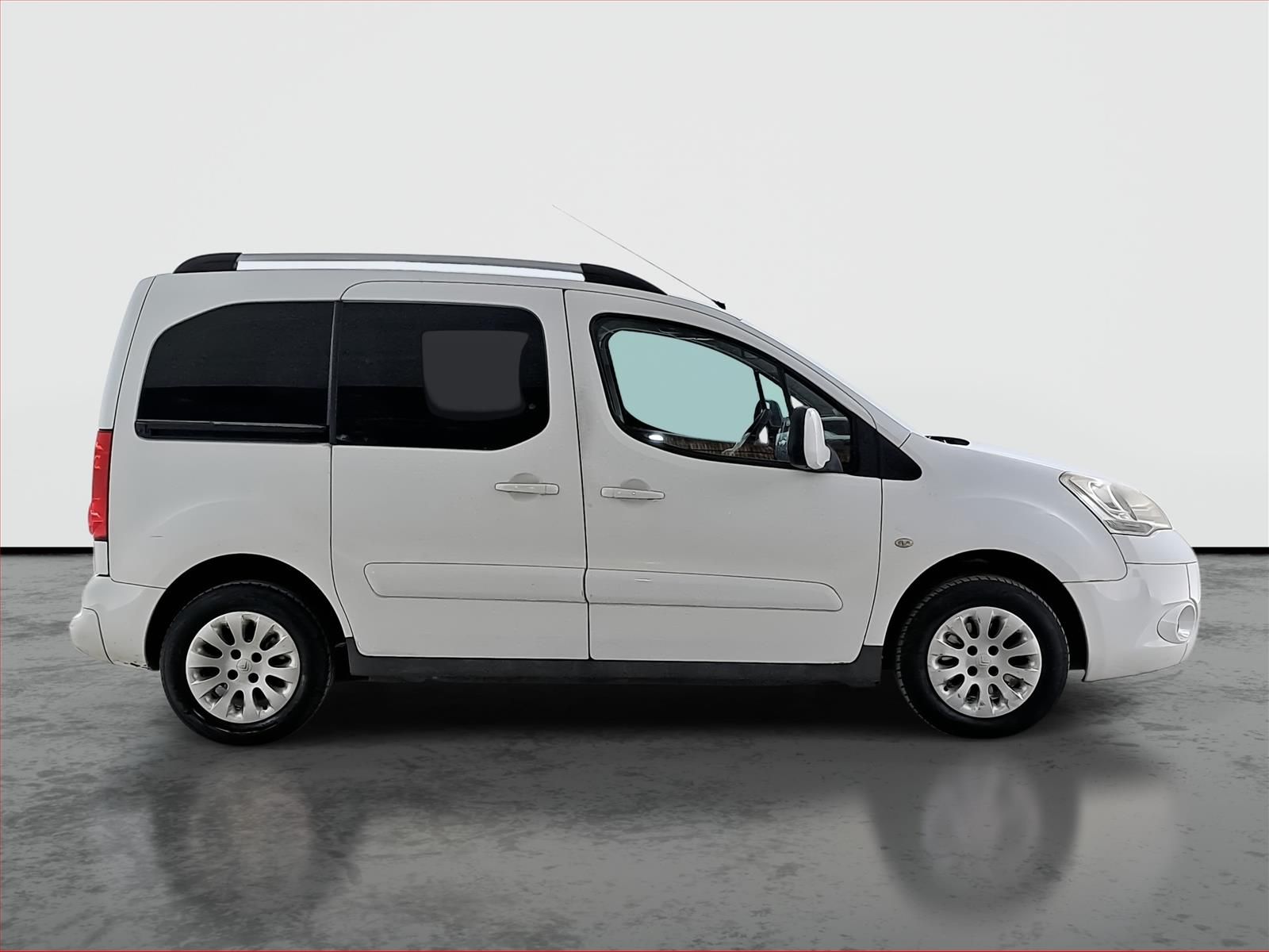 Citroën Berlingo, 1.6 HDi, 5Míst, Klima, ČR - fotka 6