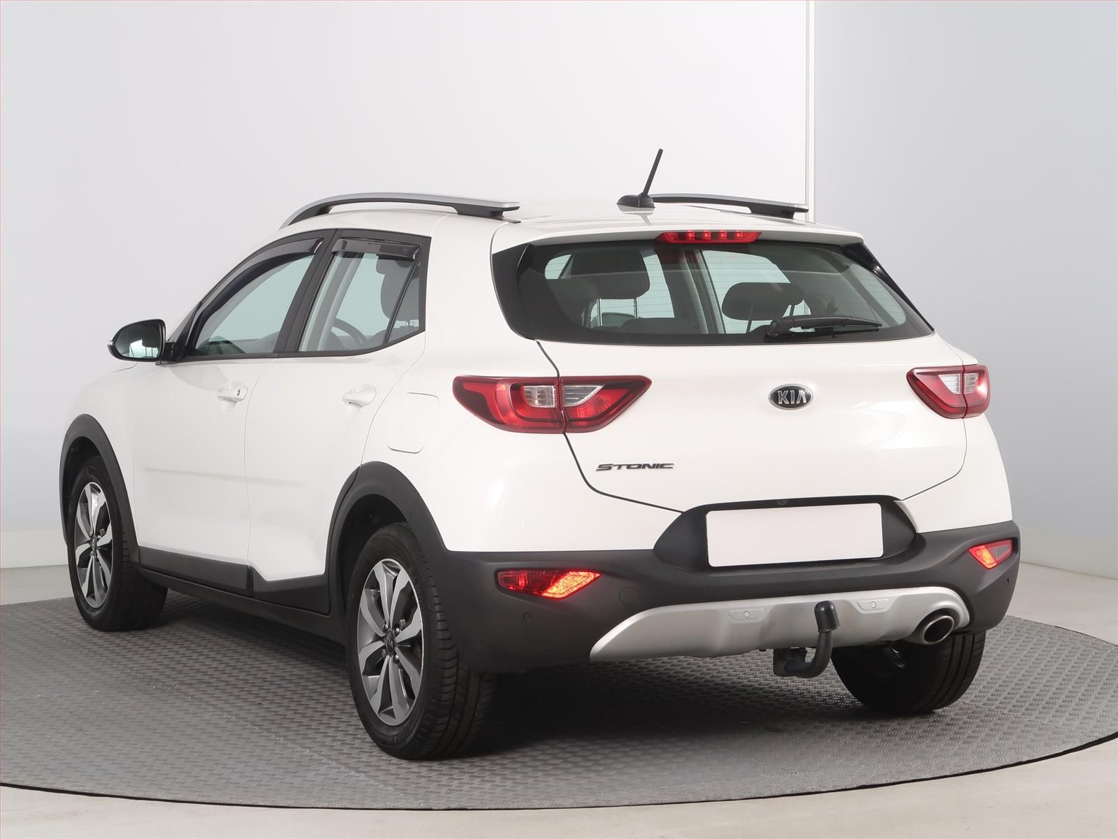 Kia Stonic, 1.0 T-GDI, Serv.kniha - fotka 4