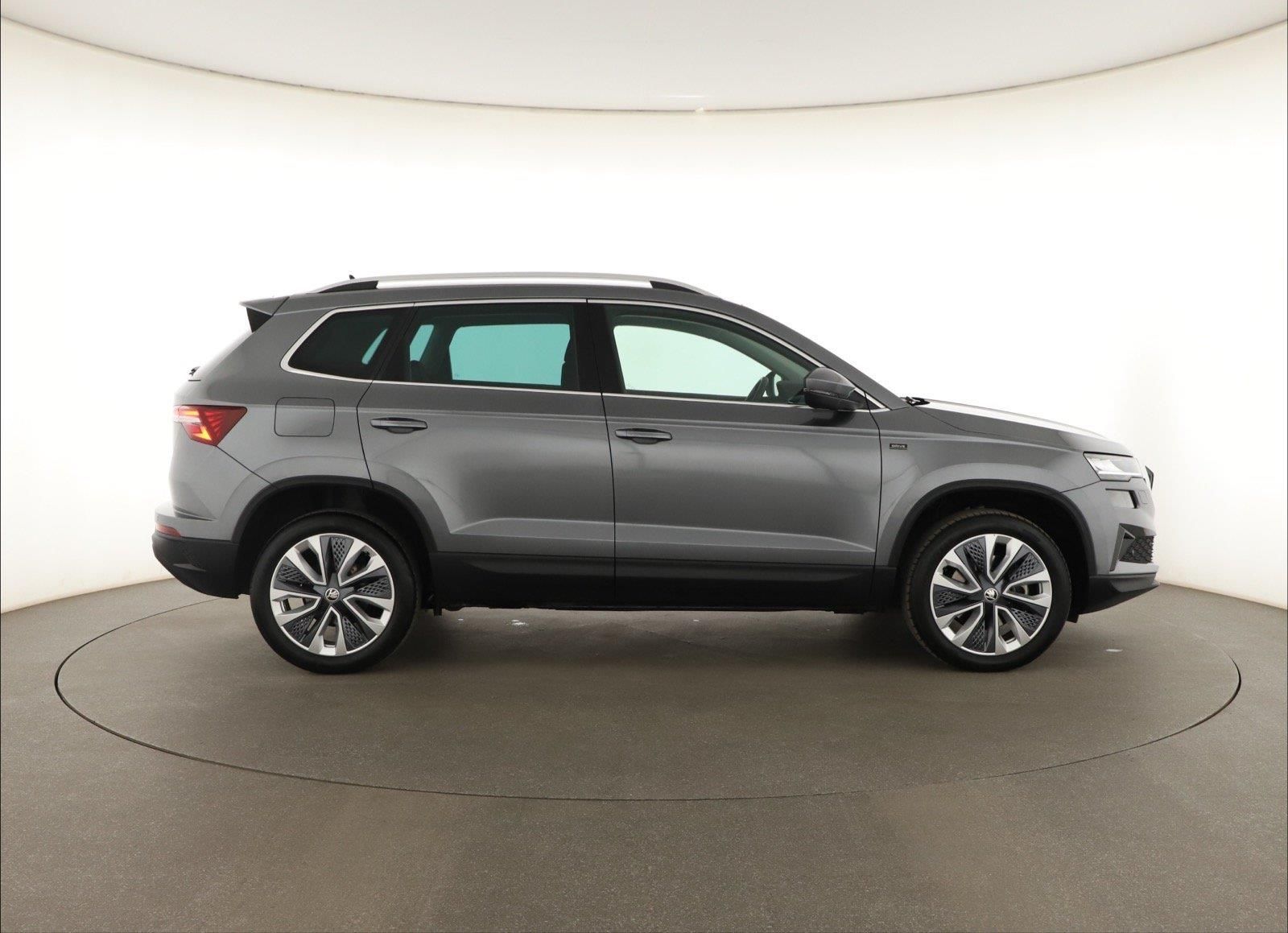 Škoda Karoq, 1.5 TSI, Drive, DRIVE, DPH - fotka 6