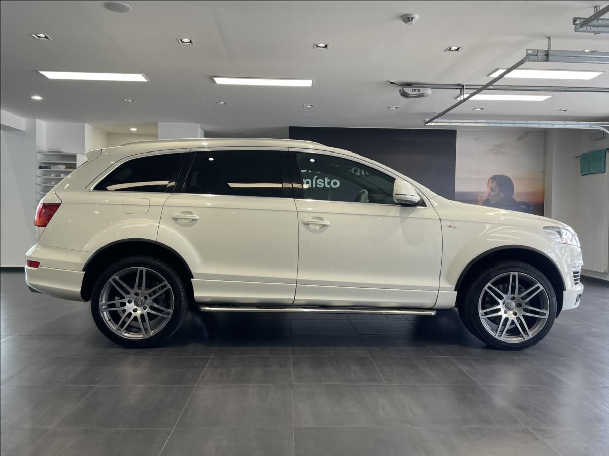 Audi Q7, 4,2 TDI 240kW S-LINE Quattro - fotka 5