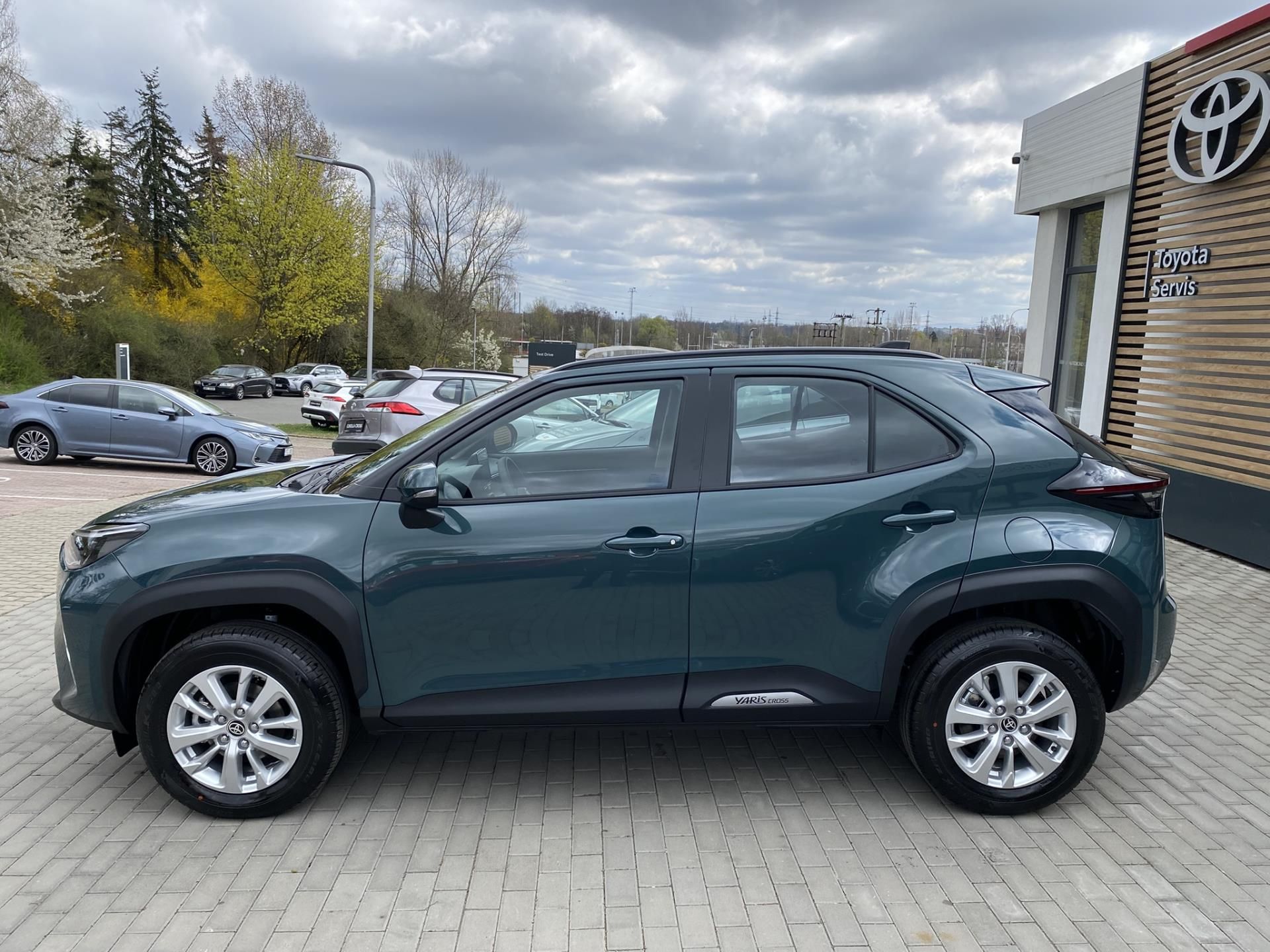 Toyota Yaris Cross, 1.5 HEV Limited Edition - fotka 3