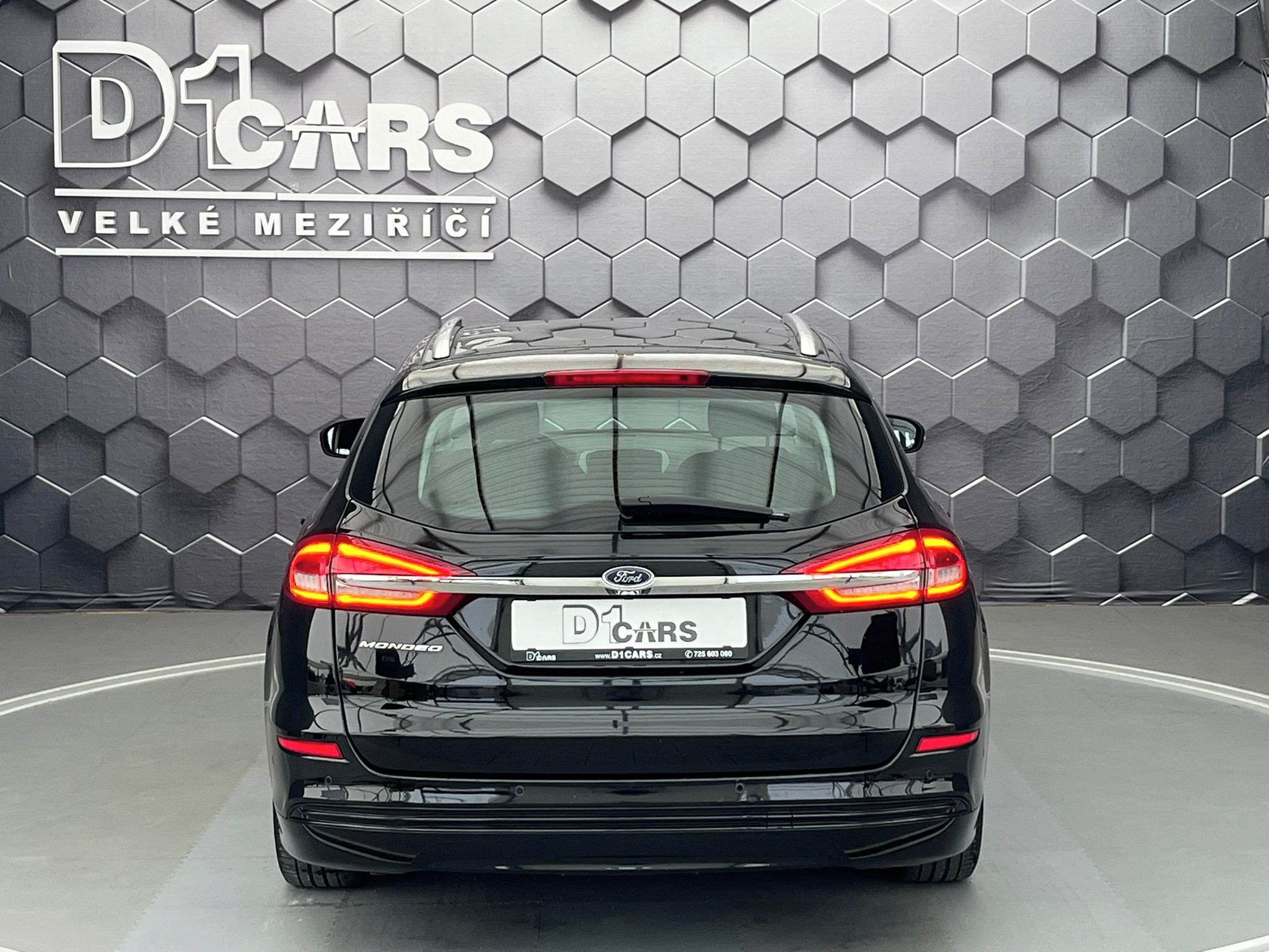 Ford Mondeo, 2.0 TDCi Titanium manuál Cebia - fotka 3
