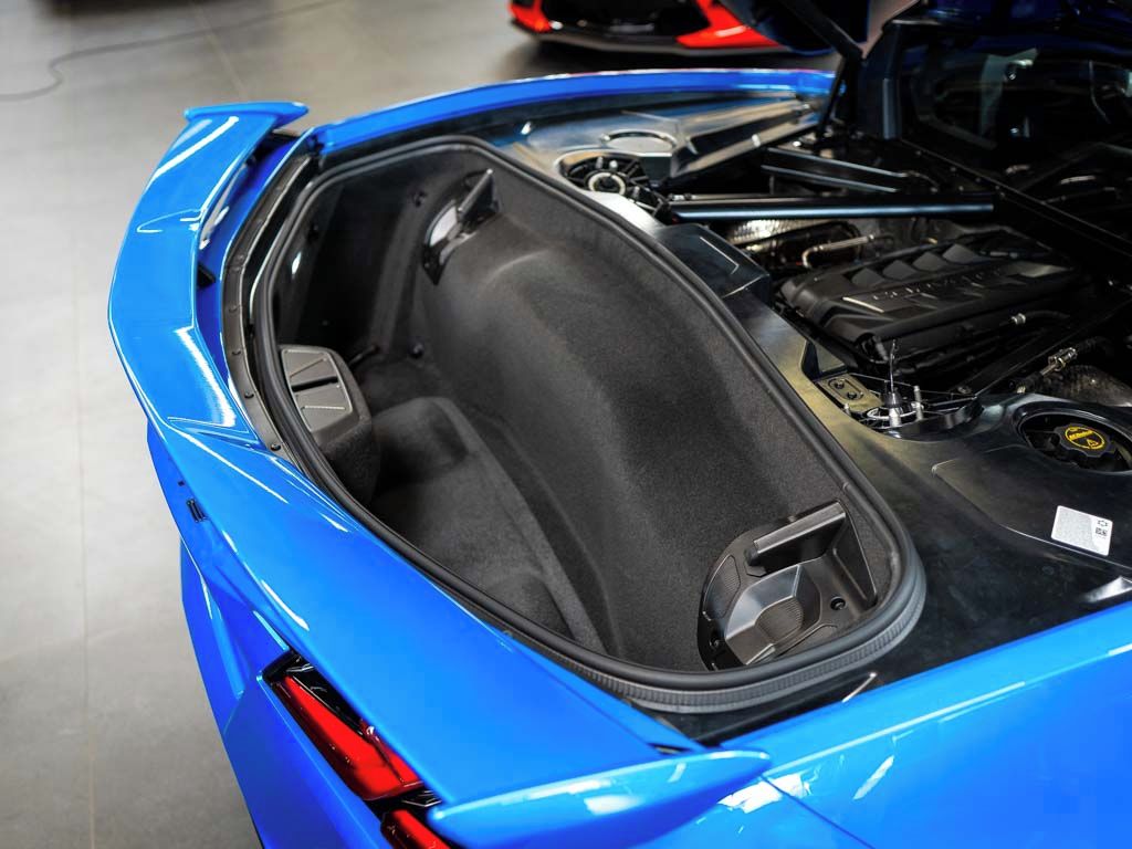 Chevrolet Corvette, 6.2 Stingray 3LT Z51 Facelift - fotka 6