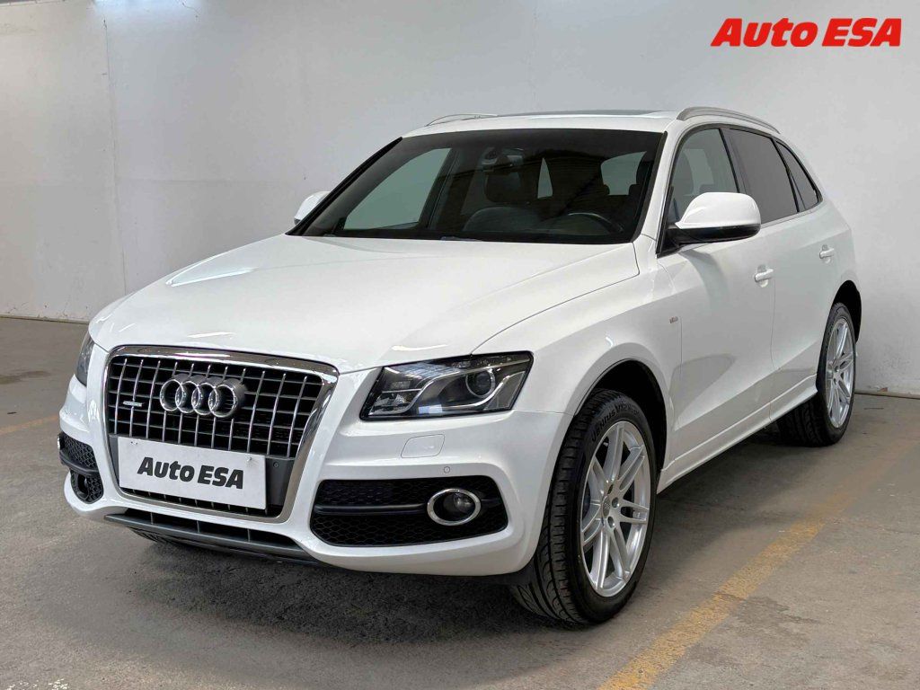 Audi Q5, 2.0TFSi - fotka 3