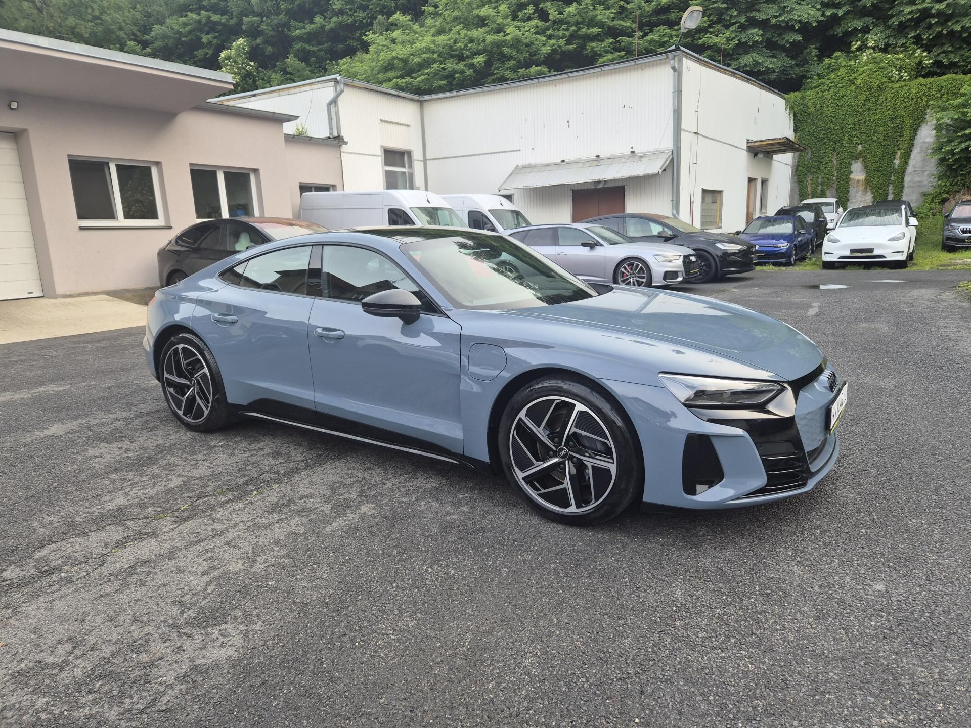 Audi e-tron GT, QUATTRO 350kw 20ALU - fotka 3