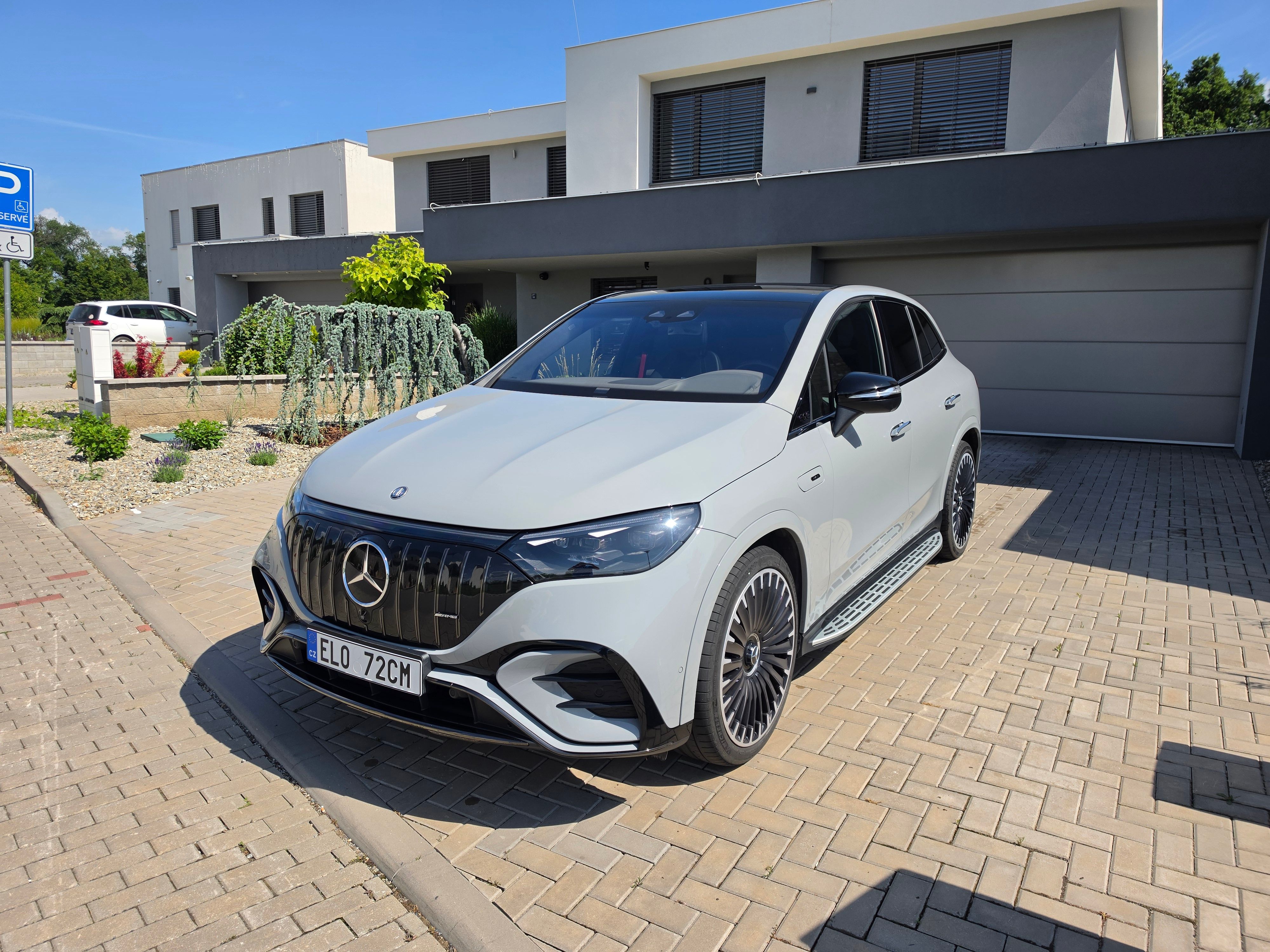 Mercedes-Benz EQE, 43 AMG SUV SOH 103%