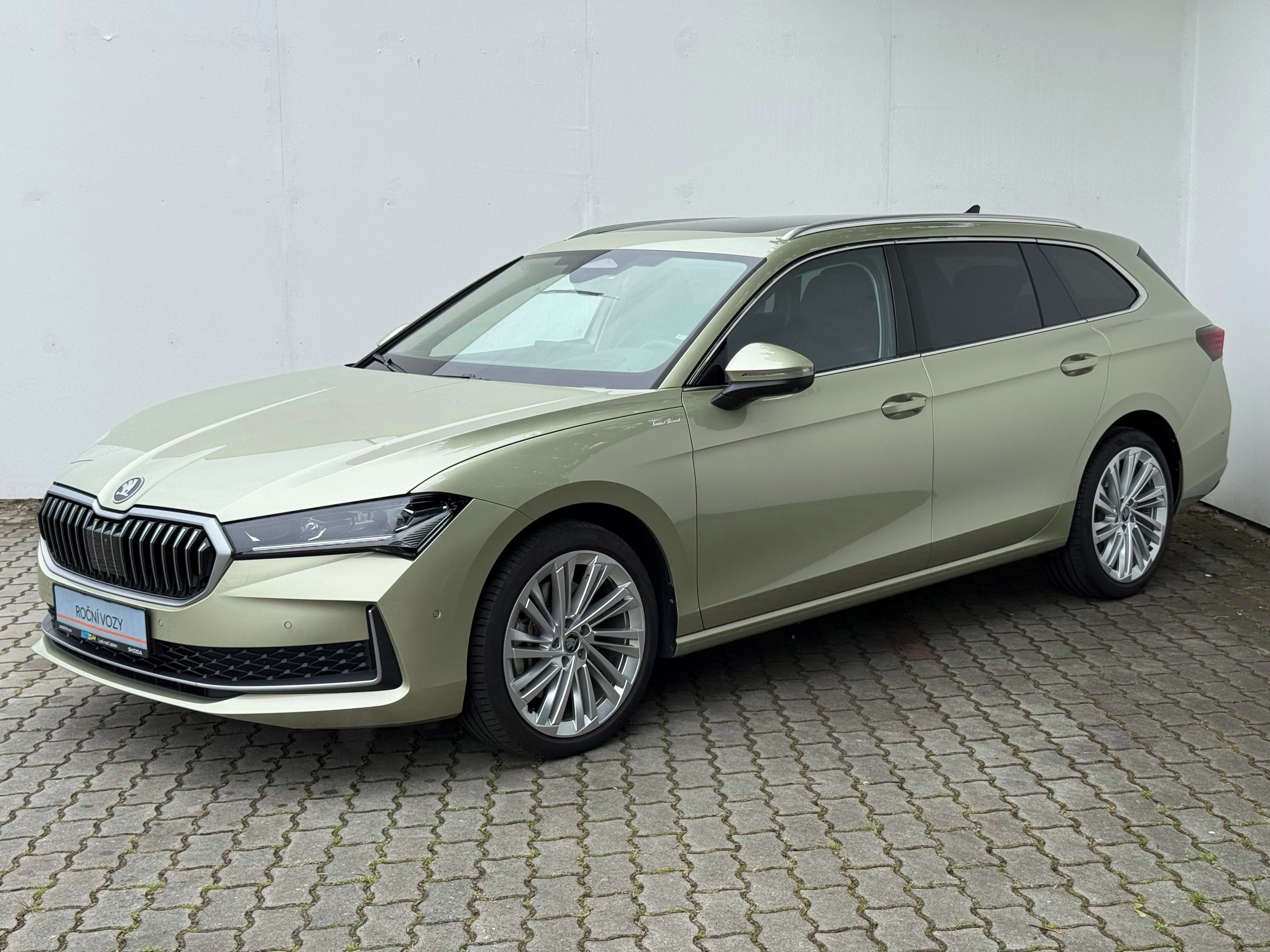 Škoda Superb, 2,0 TDI / 142 kW 4x4 L&K