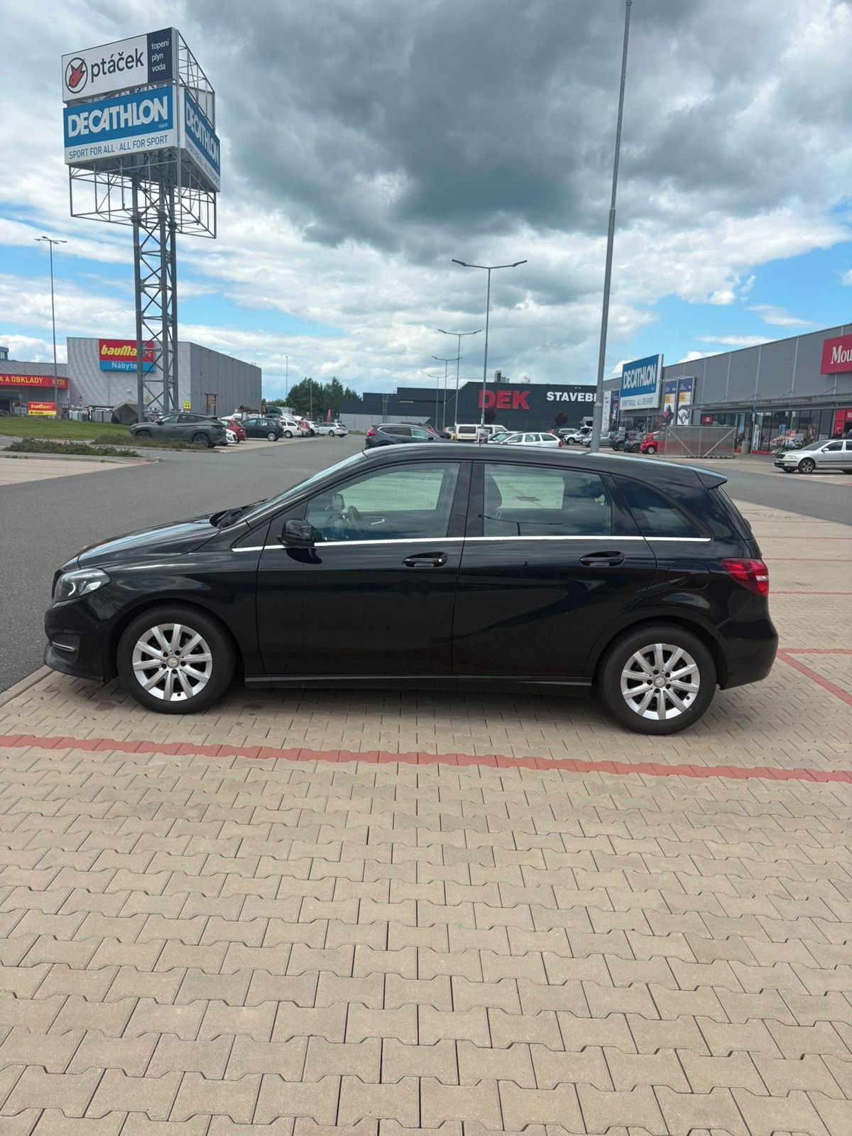 Mercedes-Benz Třídy B, Mercedes-Benz B 180 d (W246) - fotka 5